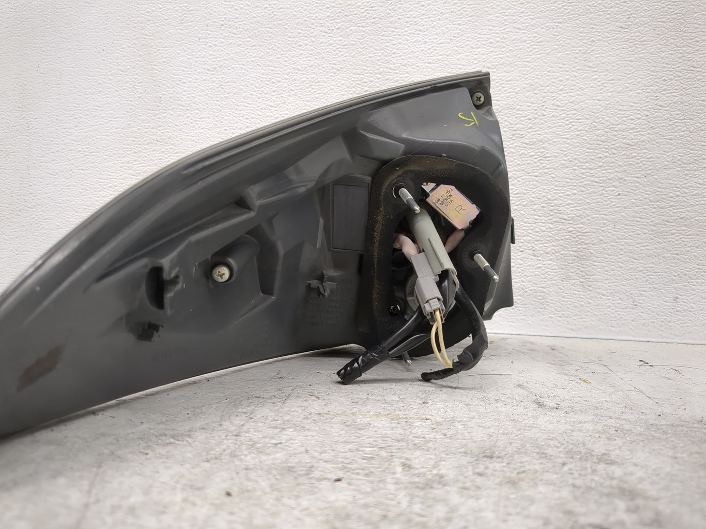 2010-2012 Lexus Rx350 Tail Light Assembly Passenger Right OEM Fits Fits 2010 2011 2012 OEM Used Auto Parts - Oemusedautopart