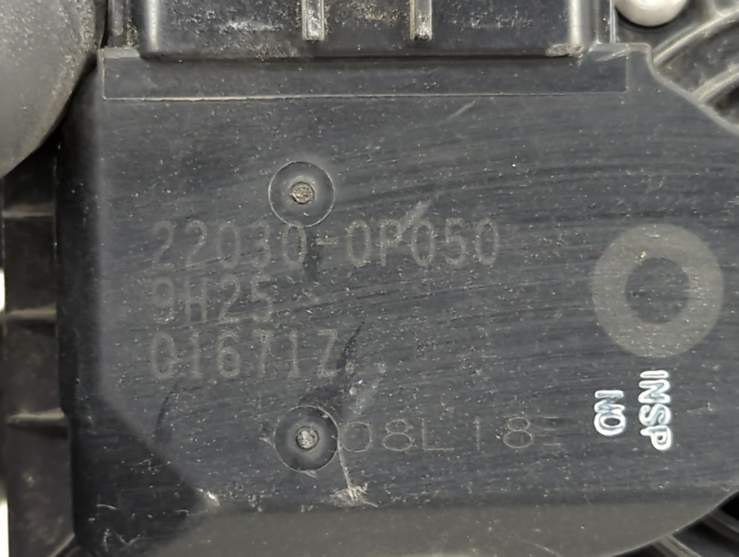 2007-2015 Lexus Rx350 Throttle Body P/N:22030-0P050 Fits OEM Used Auto Parts - Oemusedautoparts1.com