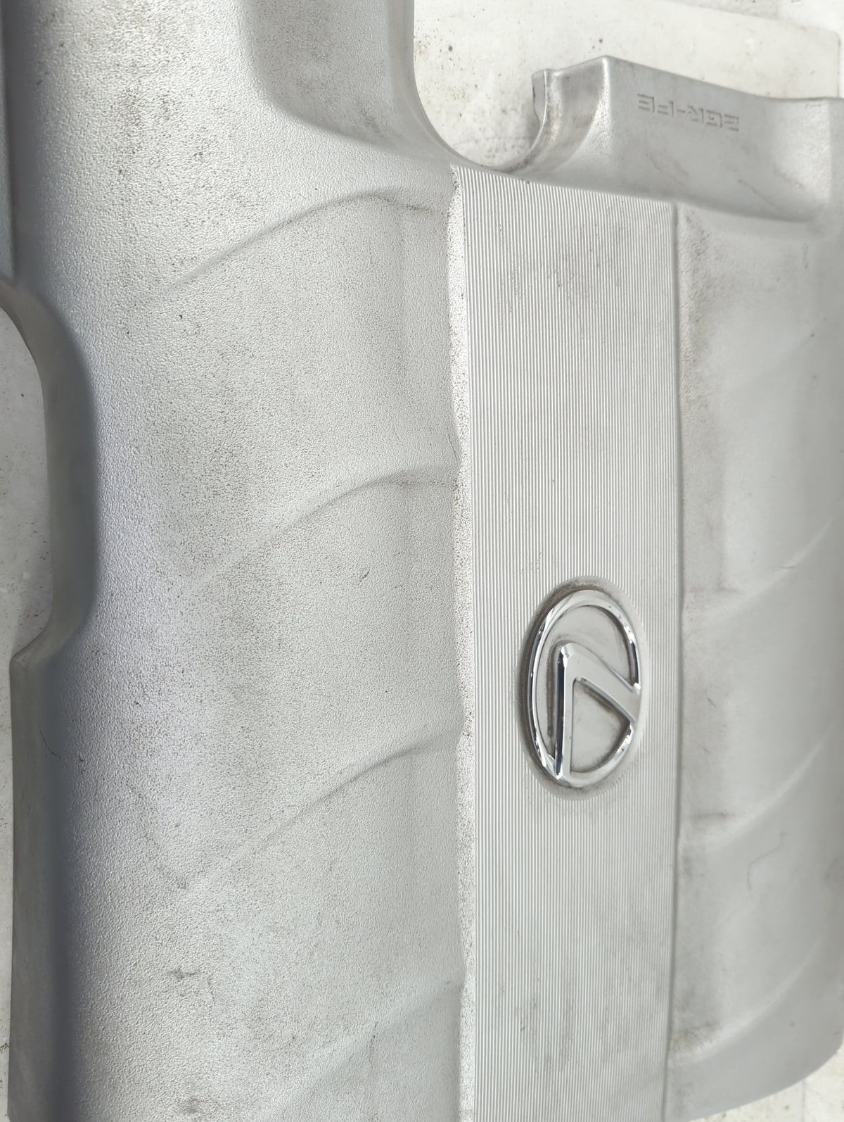 2010 Lexus Rx350 Engine Cover - Oemusedautoparts1.com