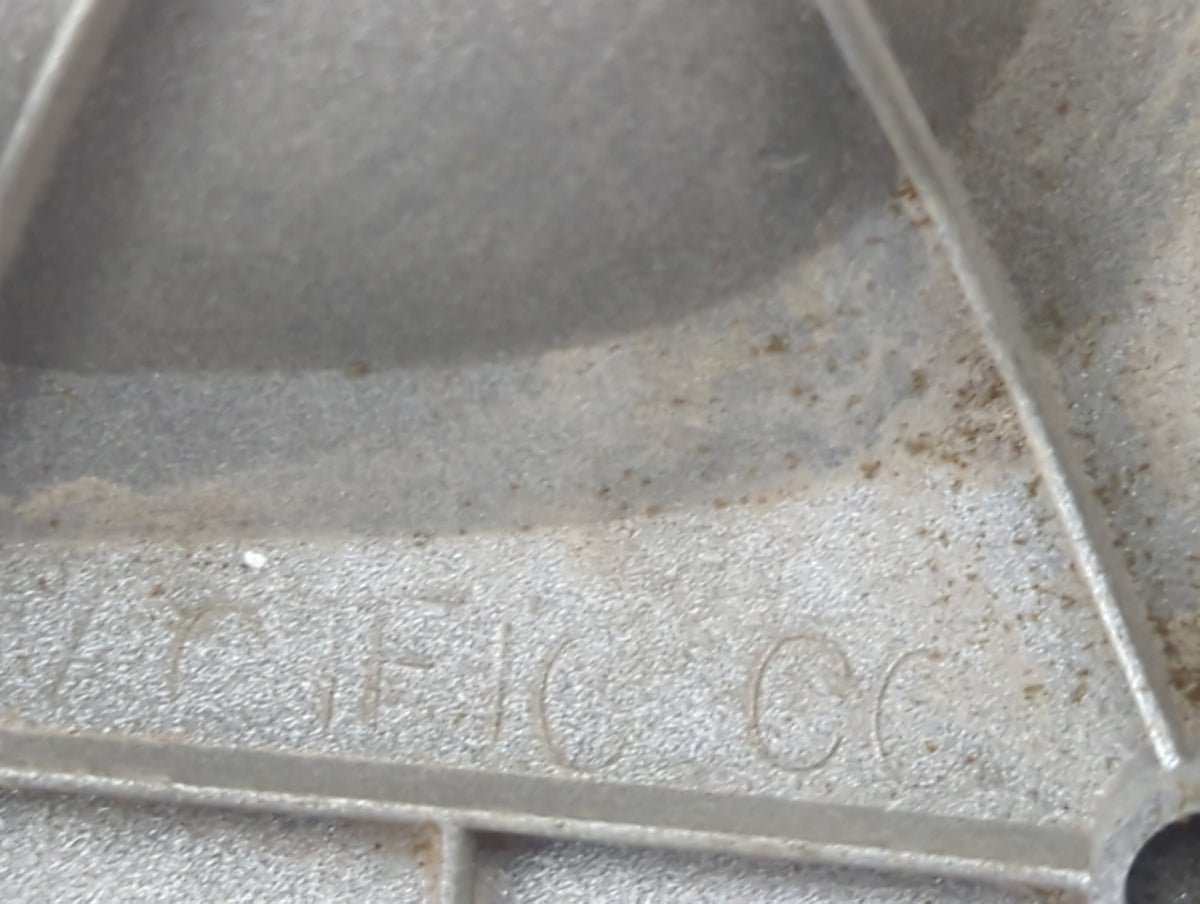 2010 Lexus Rx350 Engine Cover - Oemusedautoparts1.com