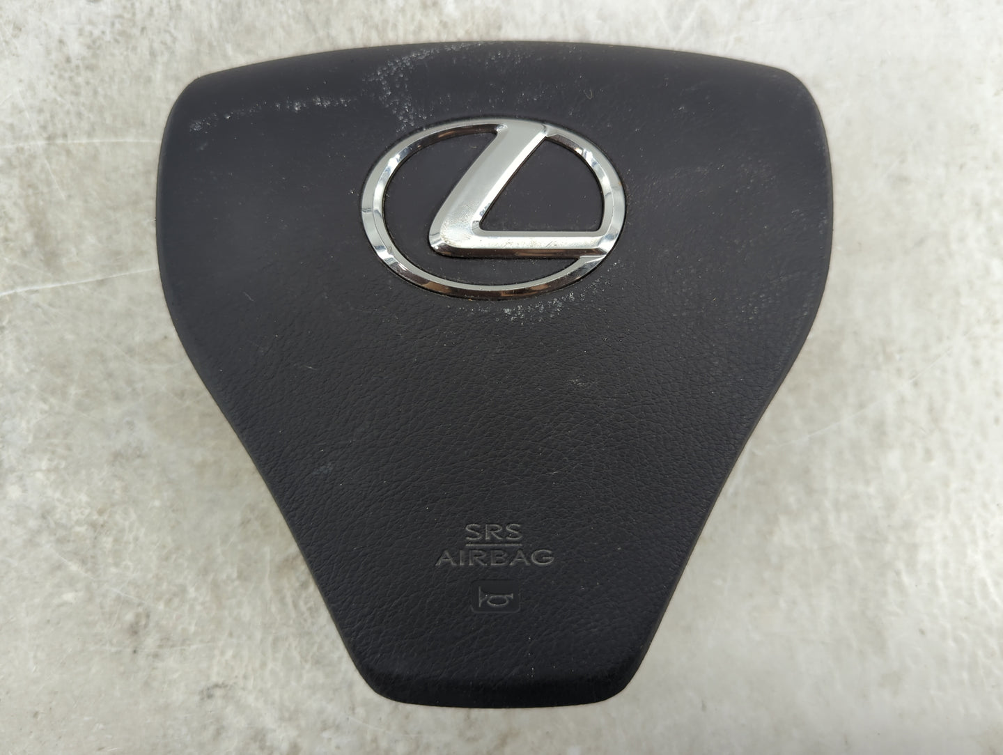 2010 Lexus Rx350 Air Bag Driver Left Steering Wheel Mounted P/N:Z33G9290716 C02392909AET Fits OEM Used Auto Parts - Oemuseda