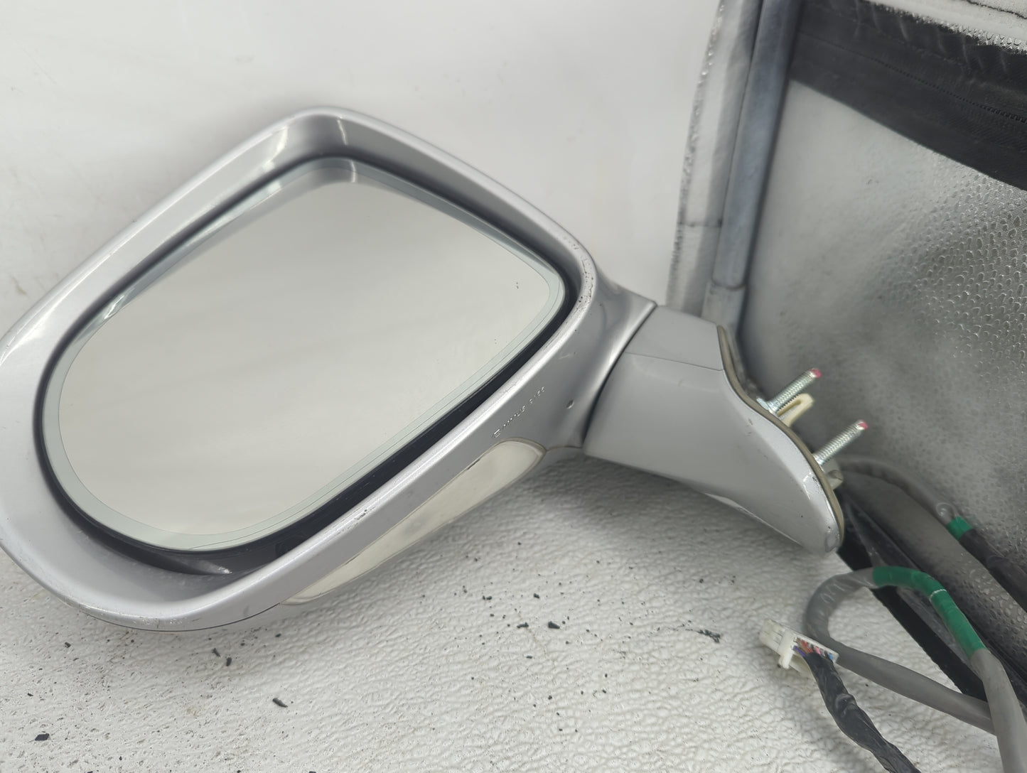 2010-2012 Lexus Rx350 Driver Side View Mirror - Left Door Mirror OEM Used - Oemusedautoparts1.com
