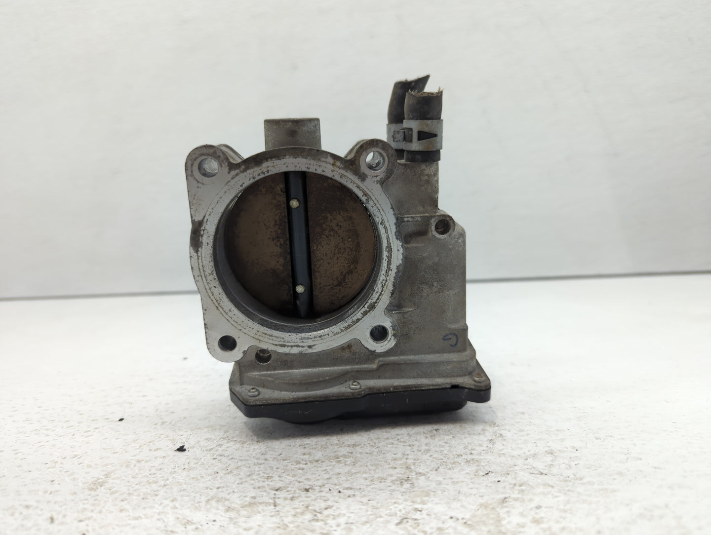 2007-2015 Lexus Rx350 Throttle Body P/N:22030-0P050 Fits OEM Used Auto Parts - Oemusedautoparts1.com