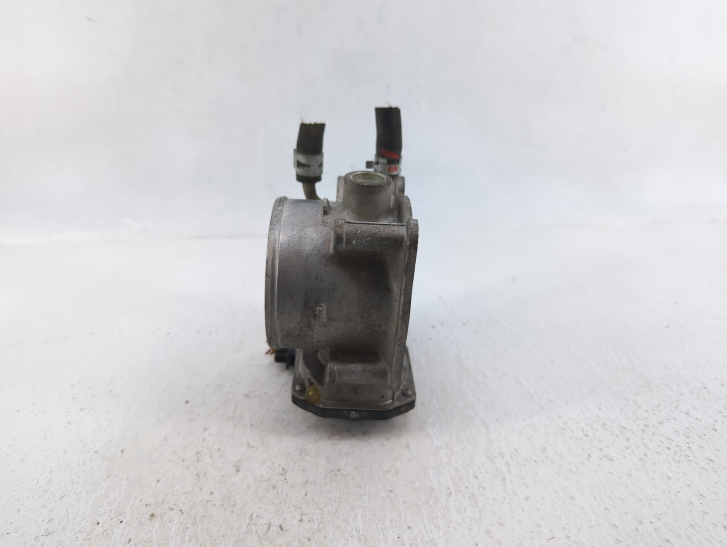 2007-2015 Lexus Rx350 Throttle Body P/N:22030-0P050 Fits OEM Used Auto Parts - Oemusedautoparts1.com