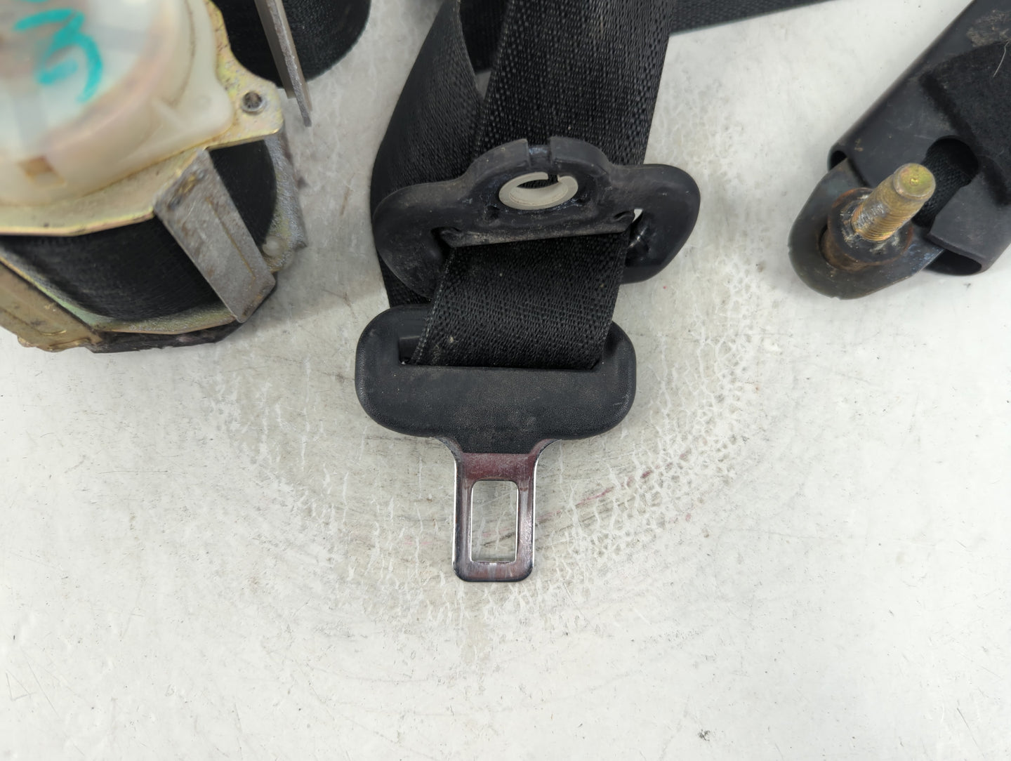 2010 Lexus SC430 Rear Left or Right Side Seat Belt Retractor OEM - Oemusedautoparts1.com
