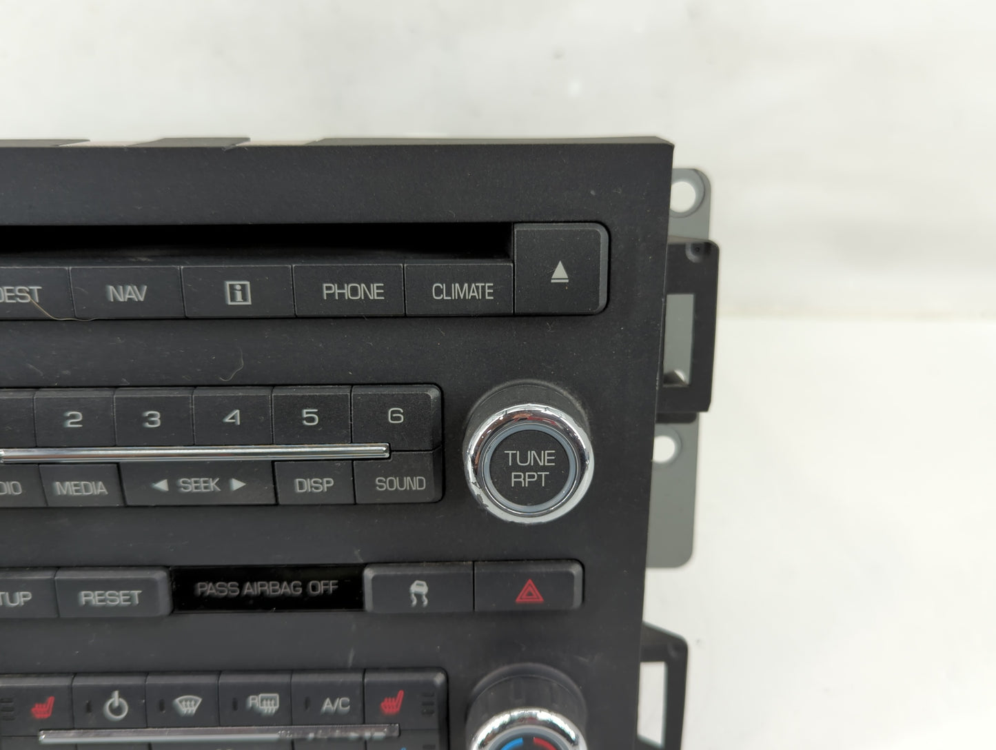 2010 Lincoln Mks Radio AM FM Cd Player Receiver Replacement P/N:AA5T 19C156 AD Fits OEM Used Auto Parts - Oemusedautoparts1.