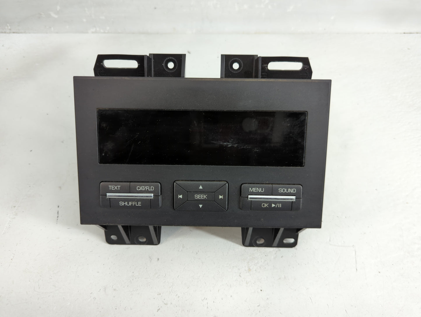 2010 Lincoln Mks Radio AM FM Cd Player Receiver Replacement P/N:AA5T-19C116-AB Fits OEM Used Auto Parts - Oemusedautoparts1.