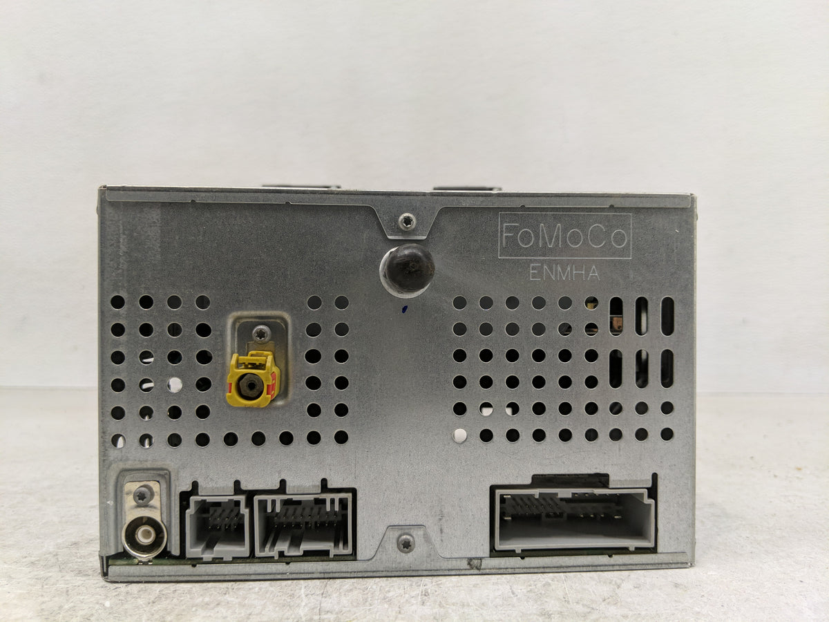 2010 Lincoln Mks Radio AM FM Cd Player Receiver Replacement P/N:AA5T-18CB15-AC38N8 Fits OEM Used Auto Parts - Oemusedautopar