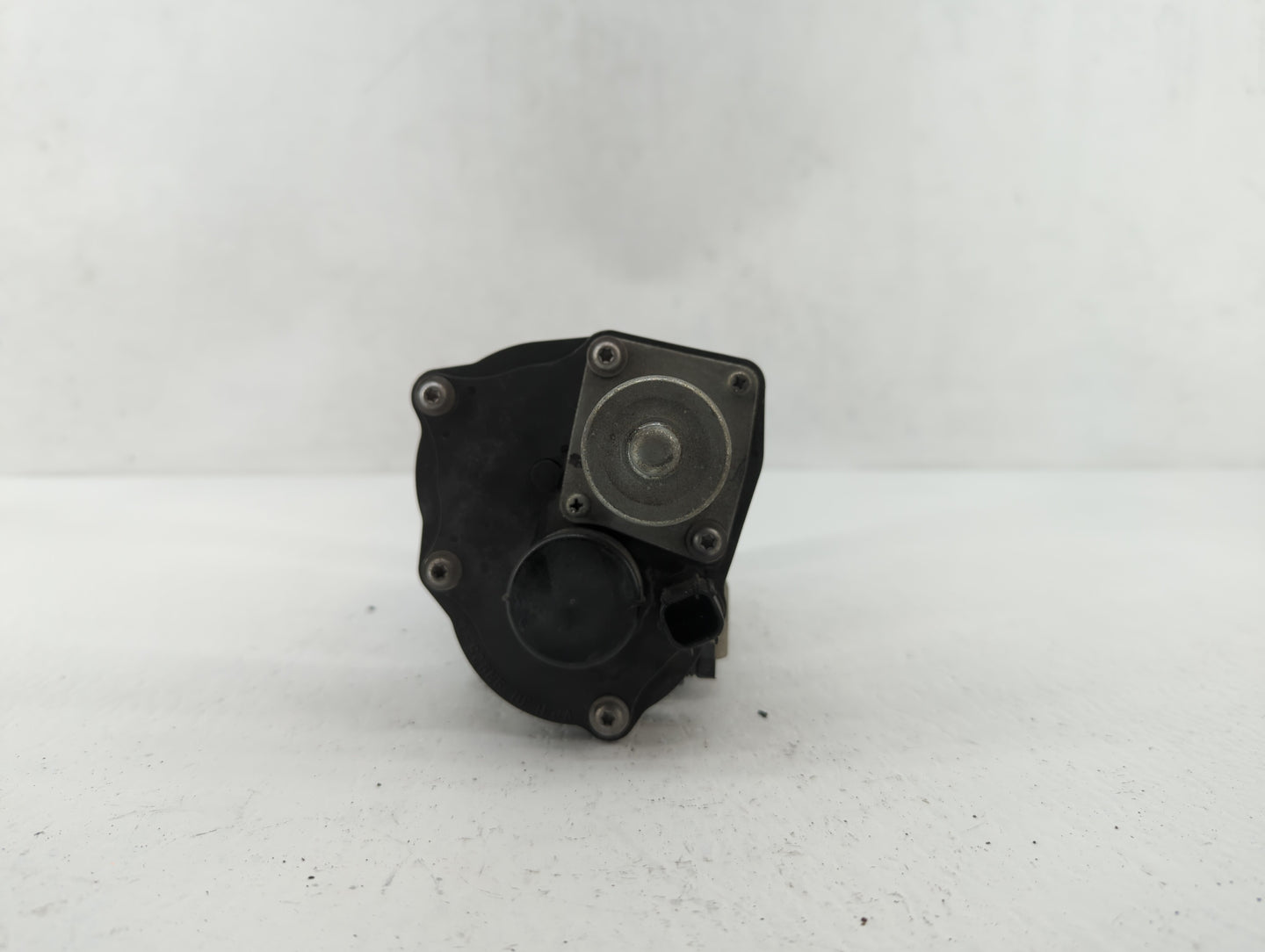 2010-2016 Lincoln Mks Throttle Body P/N:AA5E-AA AA5E-BA, AA5E-9F991-BB Fits Fits 2010 2011 2012 2013 2014 2015 2016 2017 201