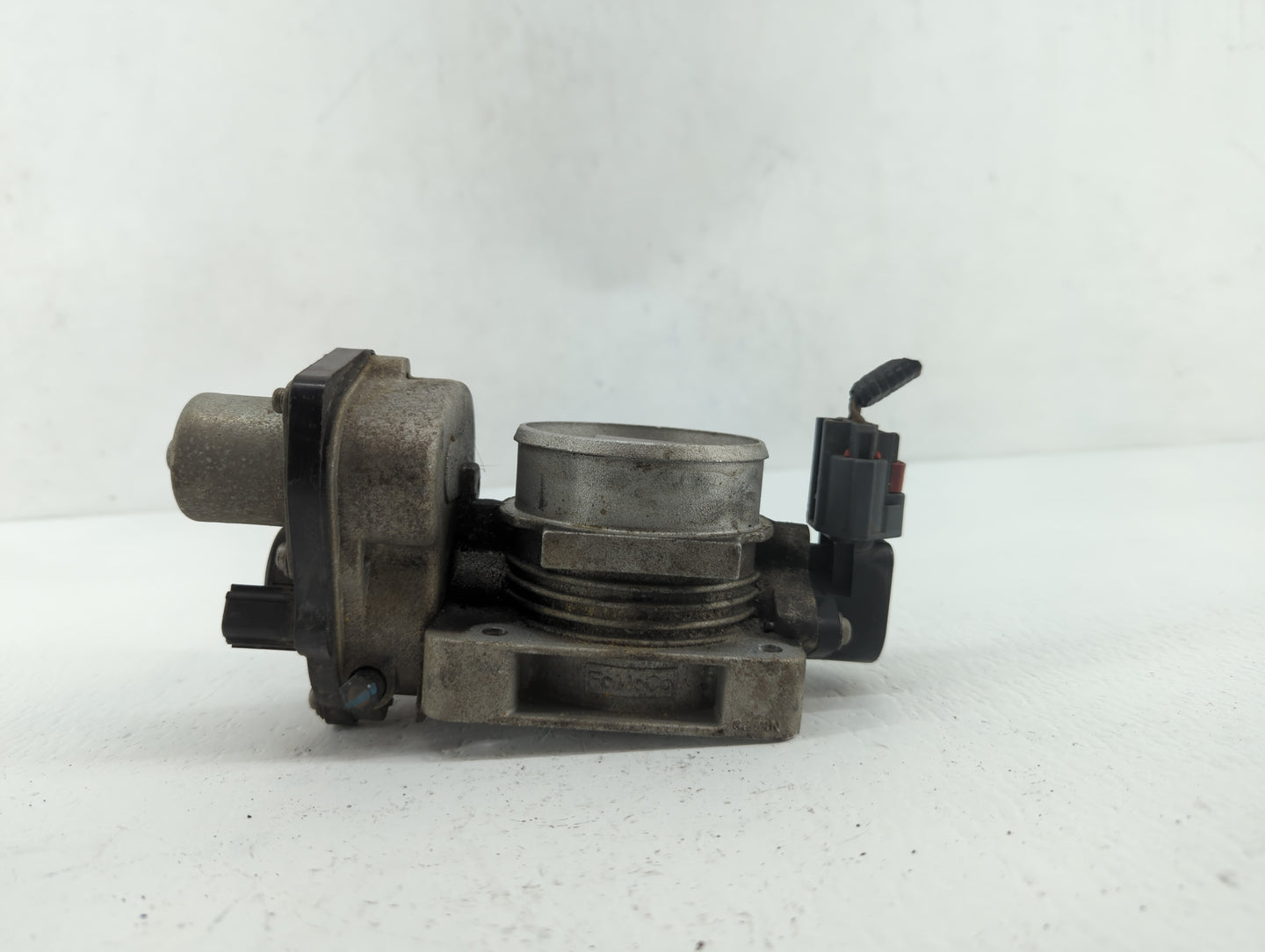2010-2016 Lincoln Mks Throttle Body P/N:AA5E-AA AA5E-BA, AA5E-9F991-BB Fits Fits 2010 2011 2012 2013 2014 2015 2016 2017 201