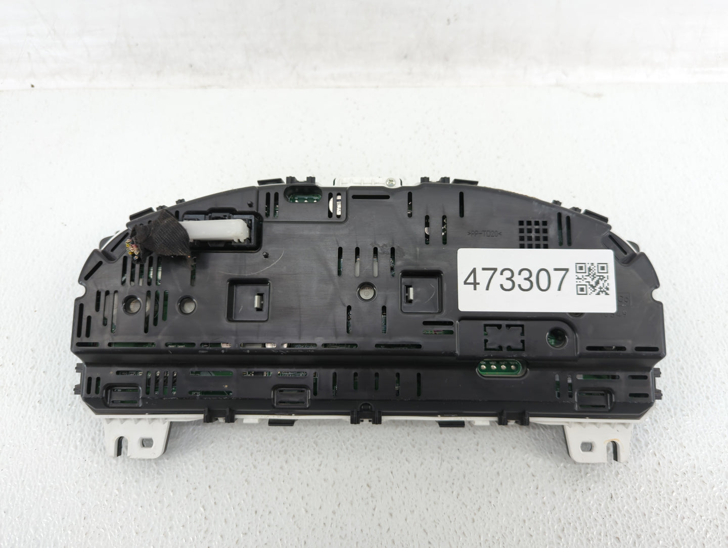 2010 Lincoln Mks Instrument Cluster Speedometer Gauges P/N:AA5T-10849-GC AA5T-10849-CH, AA5T-10849-CK Fits OEM Used Auto Par