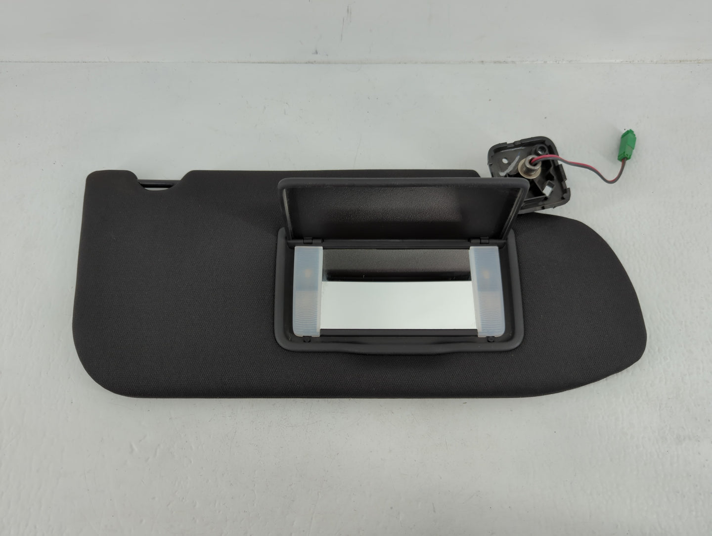 2010-2016 Lincoln Mks Sun Visor Shade Replacement Passenger Right Mirror Fits OEM Used Auto Parts - Oemusedautoparts1.com