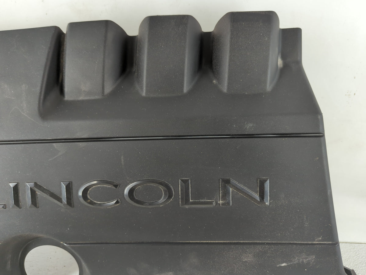 2010 Lincoln Mks Engine Cover 707203 - Oemusedautoparts1.com