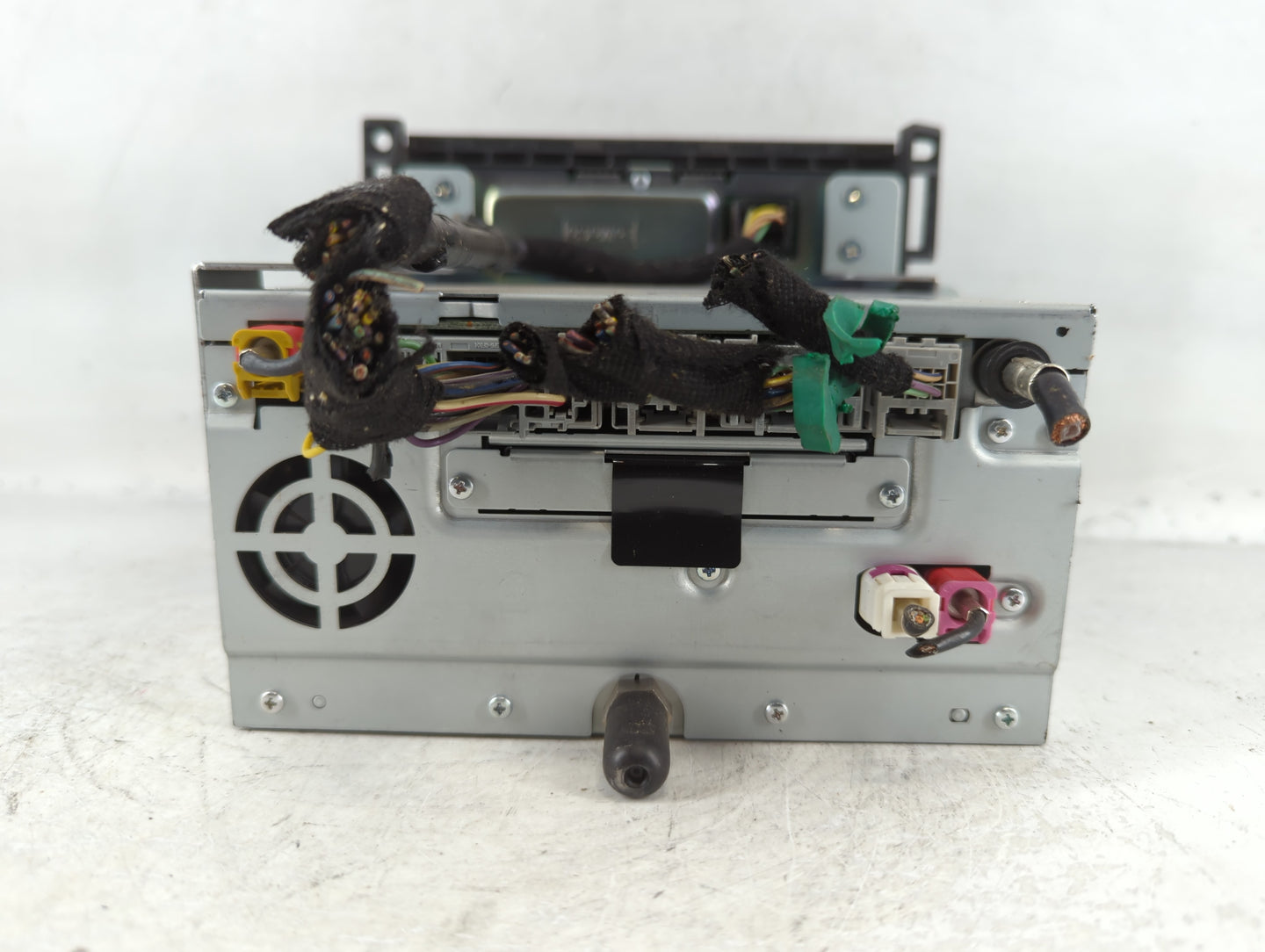 2010 Lincoln Mks Radio AM FM Cd Player Receiver Replacement P/N:AA5T 18K931AC AA5T 19C156AC Fits OEM Used Auto Parts - Oemus