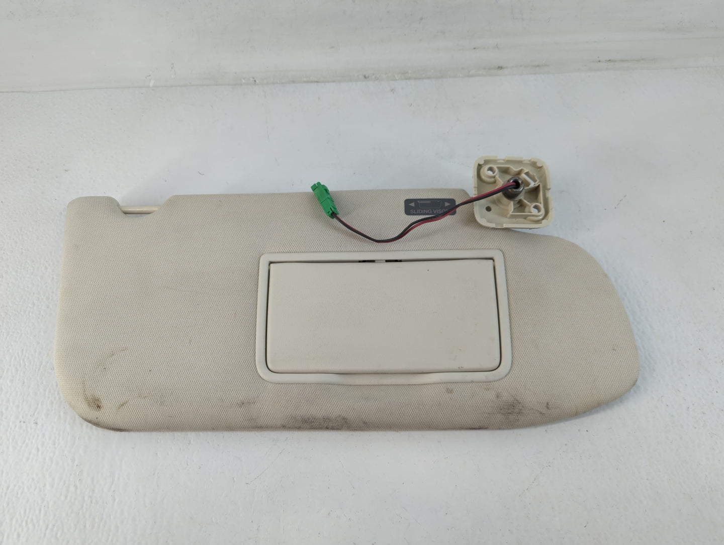 2010-2016 Lincoln Mks Sun Visor Shade Replacement Passenger Right Mirror Fits OEM Used Auto Parts - Oemusedautoparts1.com