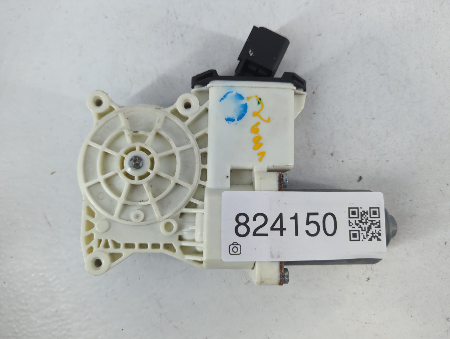 2009-2016 Lincoln Mks Window Regulator Passenger Front 824150 - Oemusedautoparts1.com