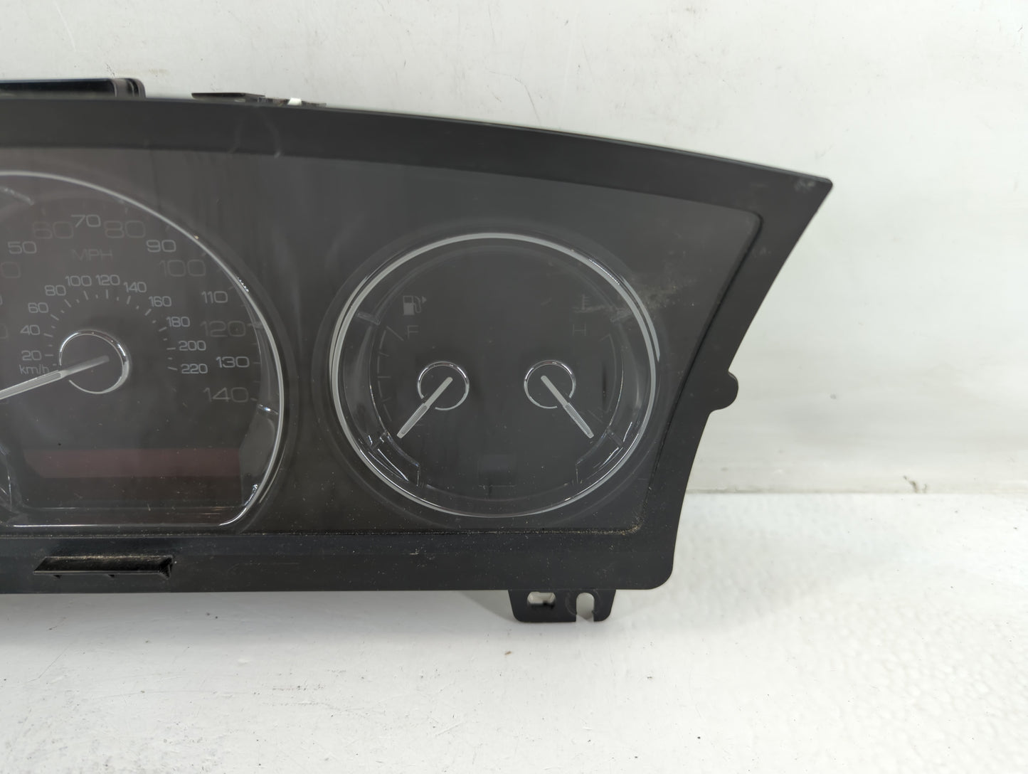 2010 Lincoln Mks Instrument Cluster Speedometer Gauges P/N:AA5T-10849-GC AA5T-10849-GA Fits OEM Used Auto Parts - Oemusedaut