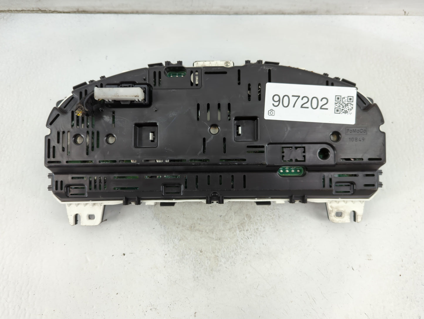 2010 Lincoln Mks Instrument Cluster Speedometer Gauges P/N:AA5T-10849-GC AA5T-10849-GA Fits OEM Used Auto Parts - Oemusedaut