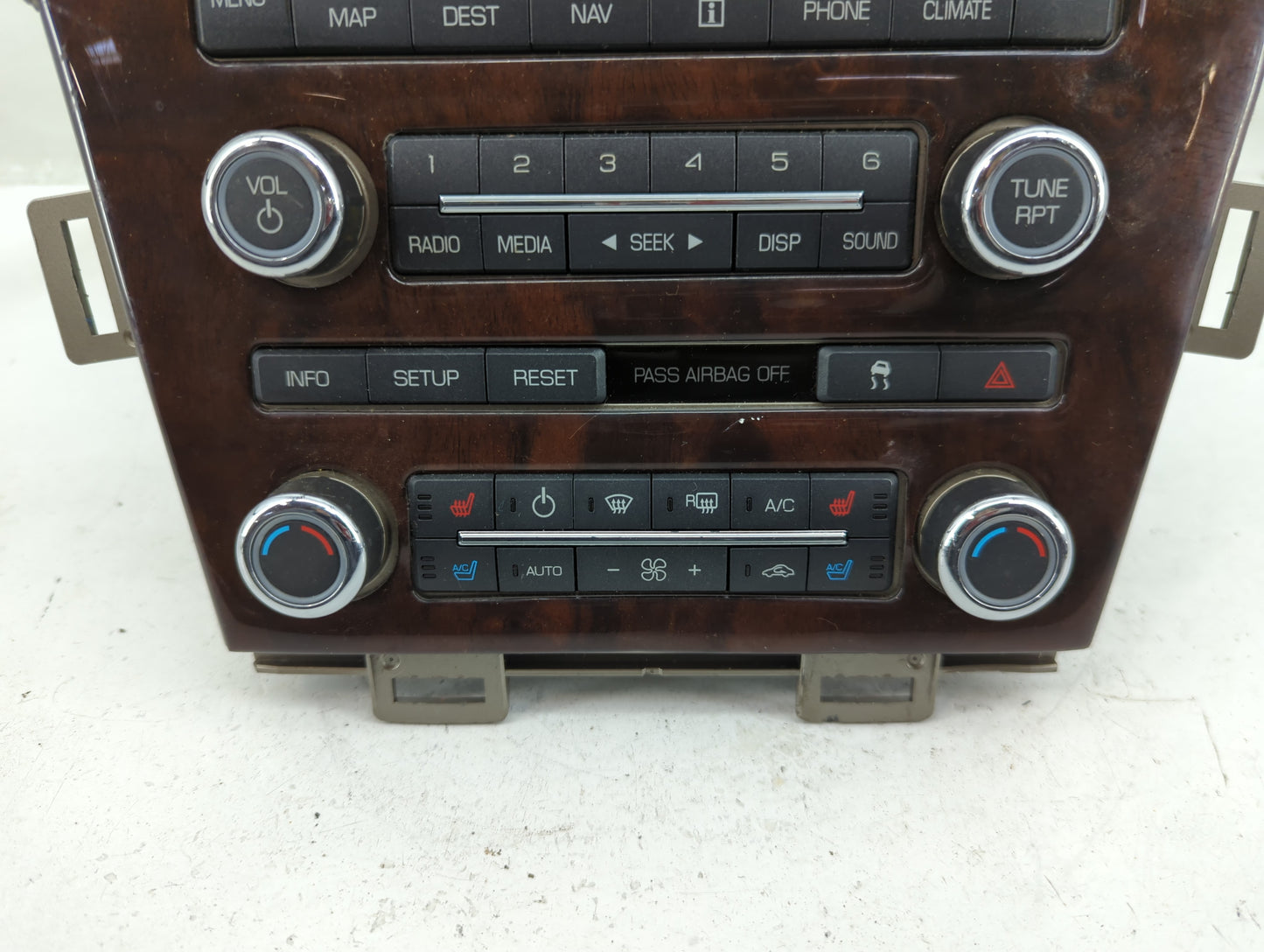 2010 Lincoln Mkt Radio AM FM Cd Player Receiver Replacement Fits OEM Used Auto Parts - Oemusedautoparts1.com