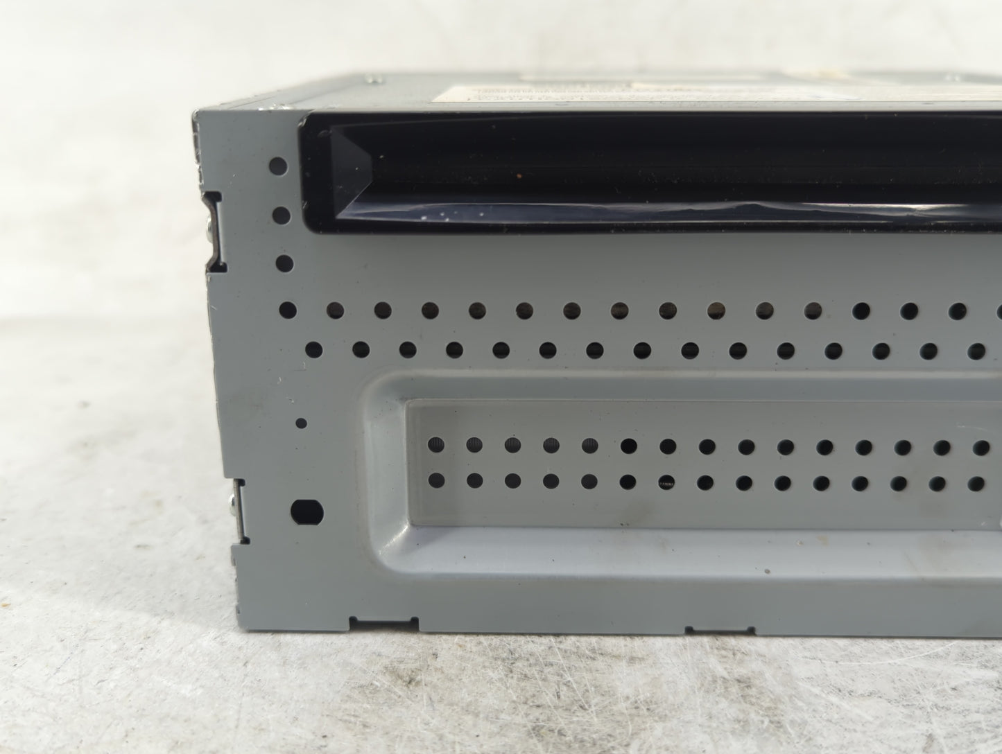 2010 Lincoln Mkt Radio AM FM Cd Player Receiver Replacement P/N:AE9T 19C156 AE Fits OEM Used Auto Parts - Oemusedautoparts1.
