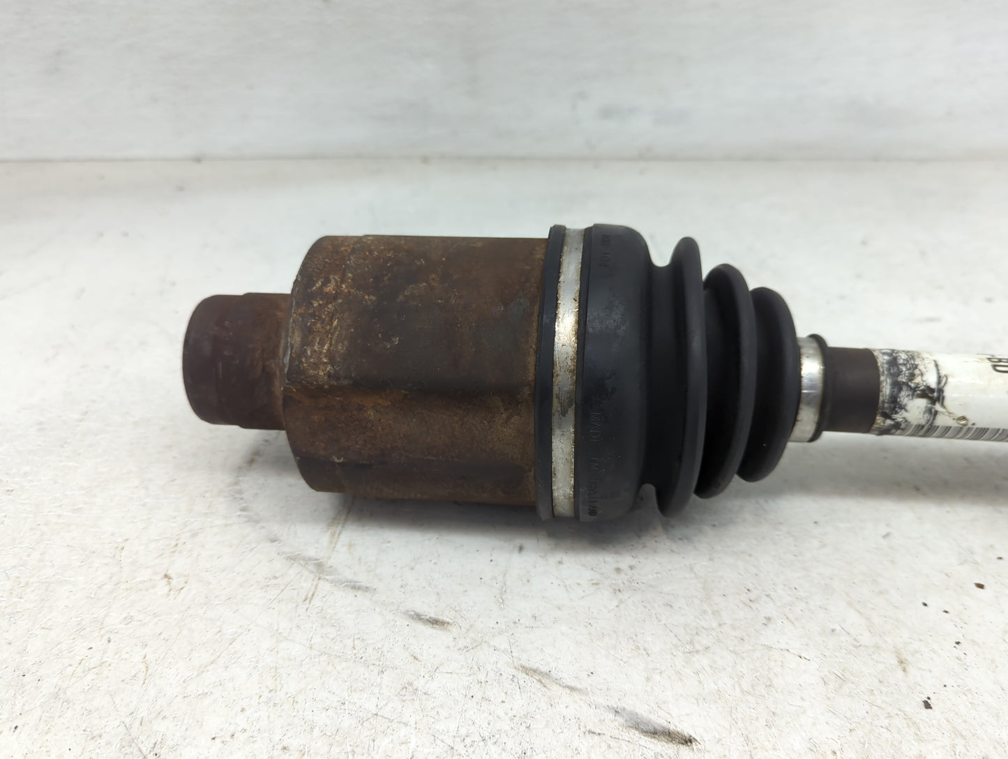 2010-2012 Lincoln Mkt Axle Shaft Front Passenger Cv C/v - Oemusedautoparts1.com