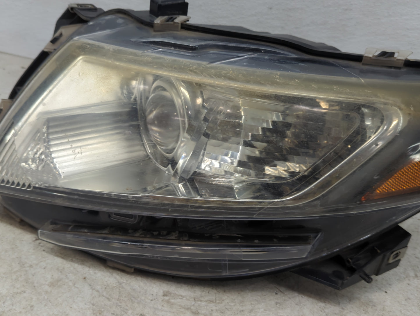2010 Lincoln Mkt Driver Left Oem Head Light Headlight Lamp - Oemusedautoparts1.com