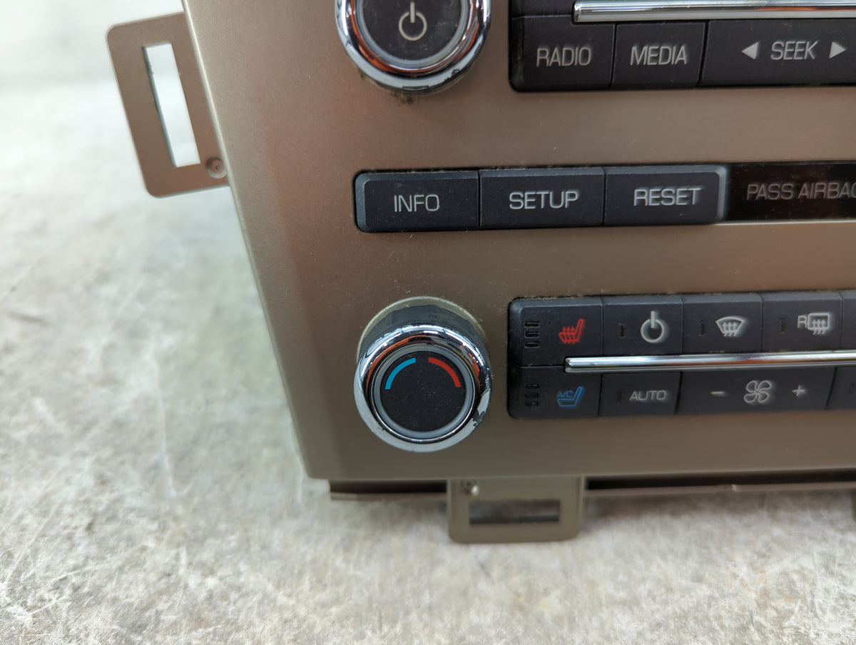 2010 Lincoln Mkt Radio AM FM Cd Player Receiver Replacement P/N:AE9T 19C156AD NAU-4201G Fits OEM Used Auto Parts - Oemusedau