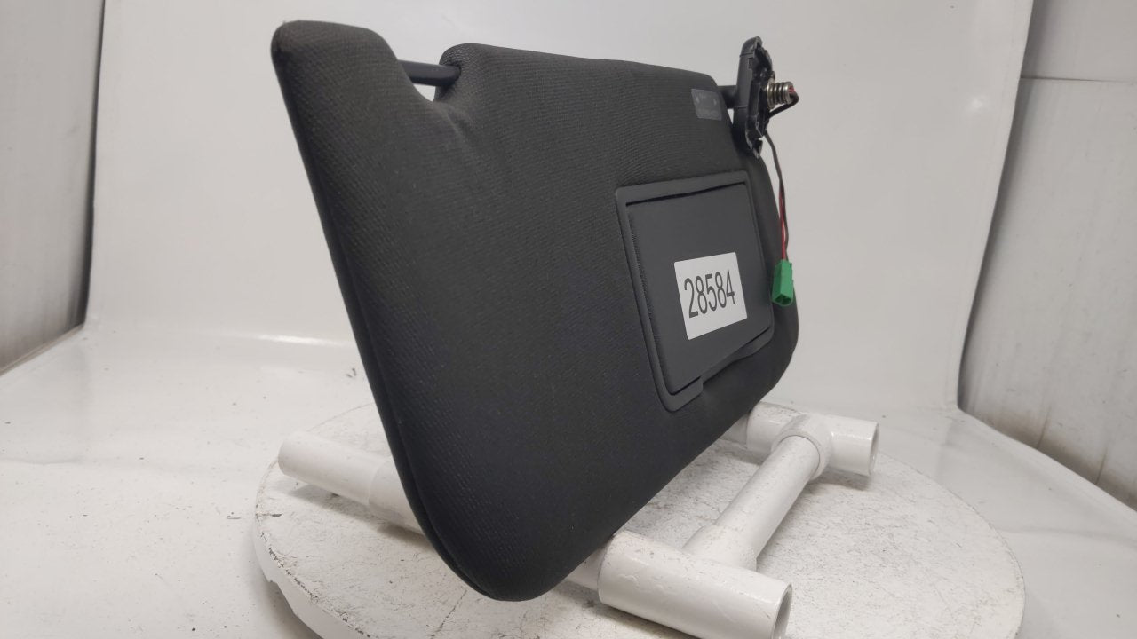 2010 Lincoln Mkt Sun Visor Shade Replacement Passenger Right Mirror Fits OEM Used Auto Parts - Oemusedautoparts1.com