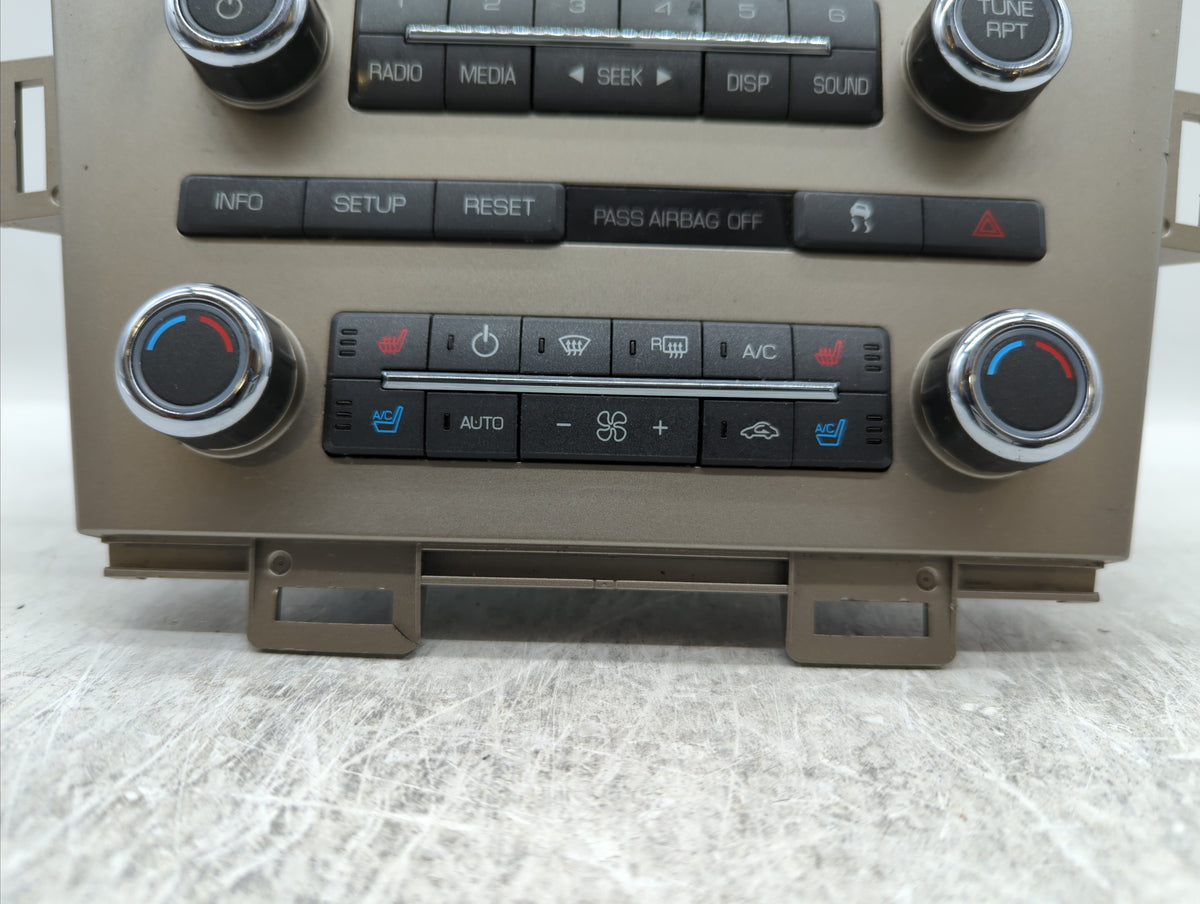 2010-2010 Lincoln Mkt Am Fm Cd Player Radio Receiver 326744 - Oemusedautoparts1.com