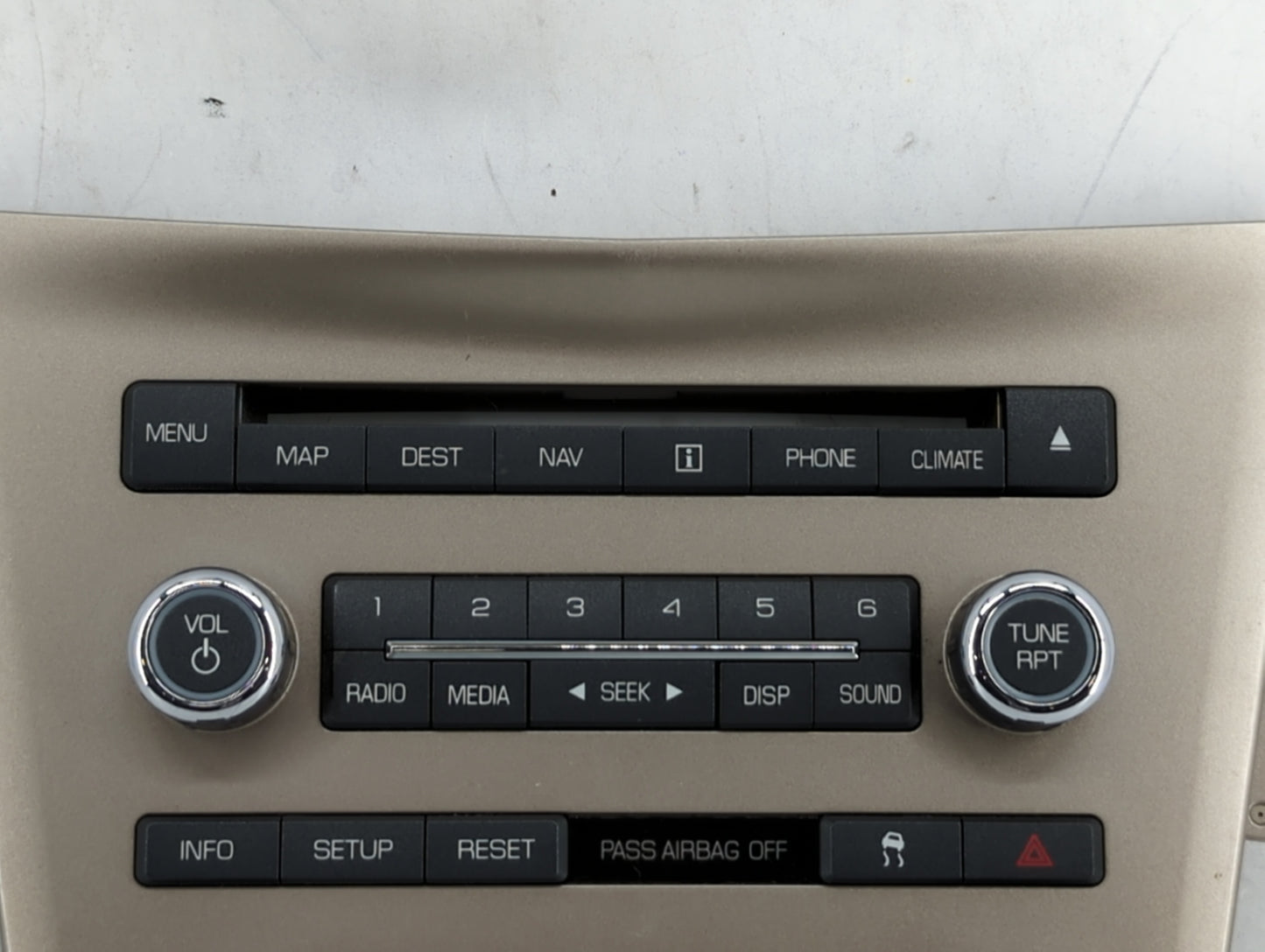 2010-2010 Lincoln Mkt Radio Control Panel - Oemusedautoparts1.com
