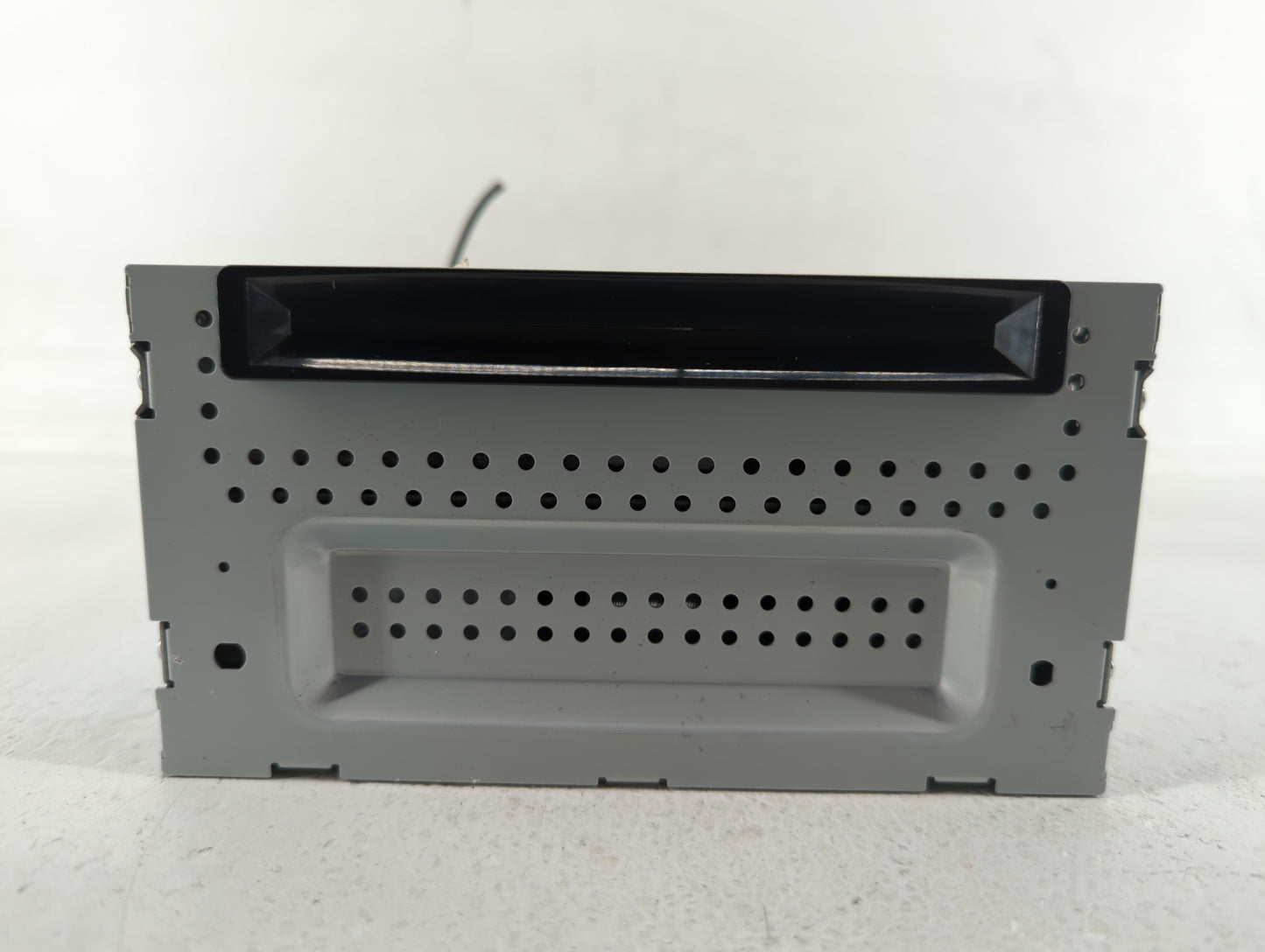 2010-2010 Lincoln Mkt Am Fm Cd Player Radio Receiver - Oemusedautoparts1.com