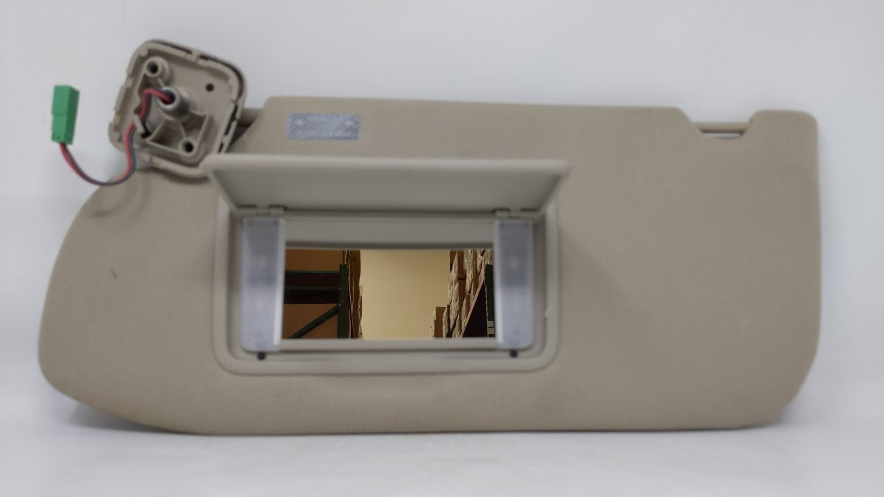 2010-2012 Lincoln Mkt Sun Visor Shade Replacement Driver Left Mirror Fits Fits 2010 2011 2012 OEM Used Auto Parts - Oemuseda