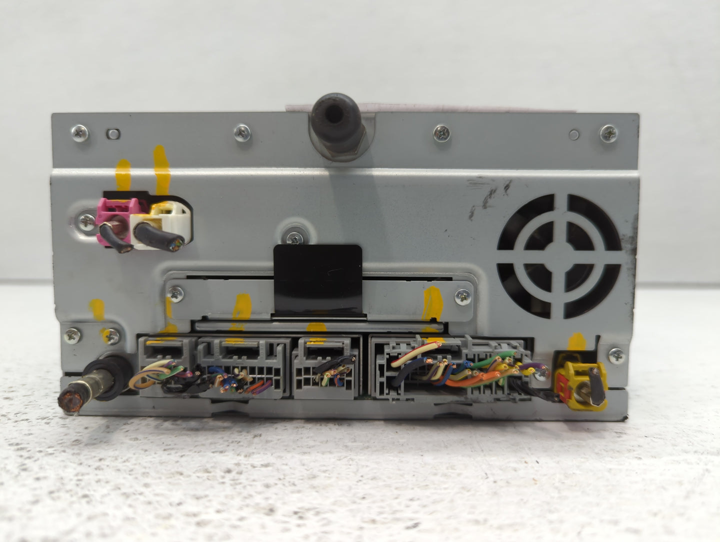 2010 Lincoln Mkt Radio AM FM Cd Player Receiver Replacement P/N:NAU-4280 23227422, NAU-4281 Fits OEM Used Auto Parts - Oemus