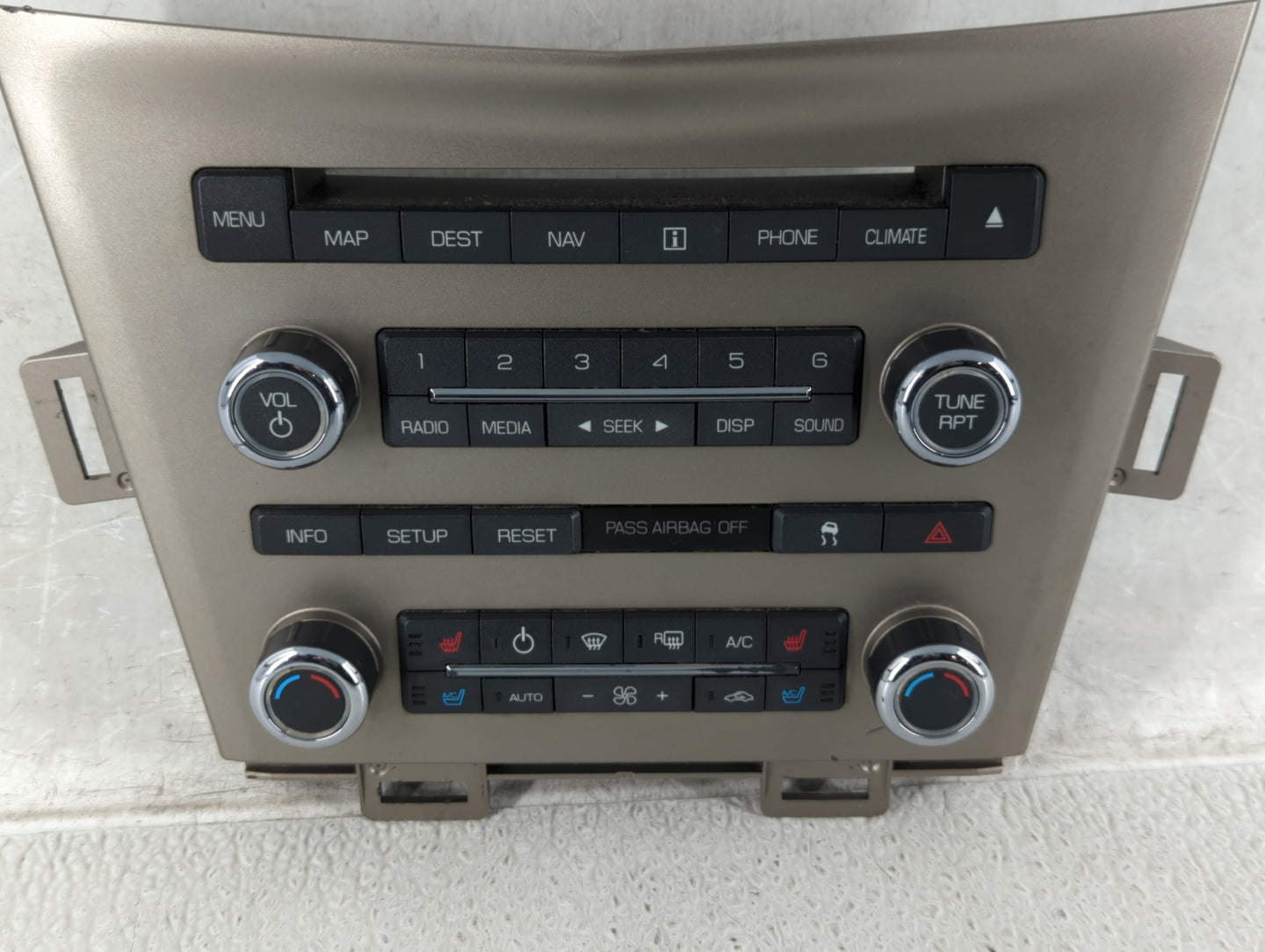 2010-2010 Lincoln Mkt Radio Control Panel - Oemusedautoparts1.com