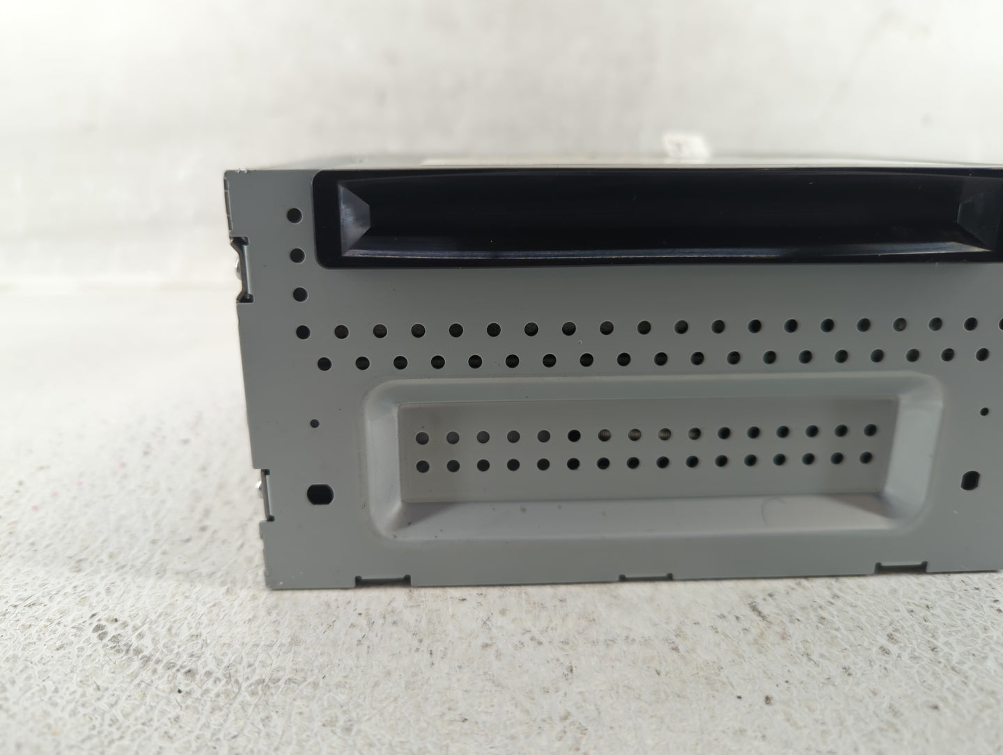 2010-2010 Lincoln Mkt Am Fm Cd Player Radio Receiver - Oemusedautoparts1.com