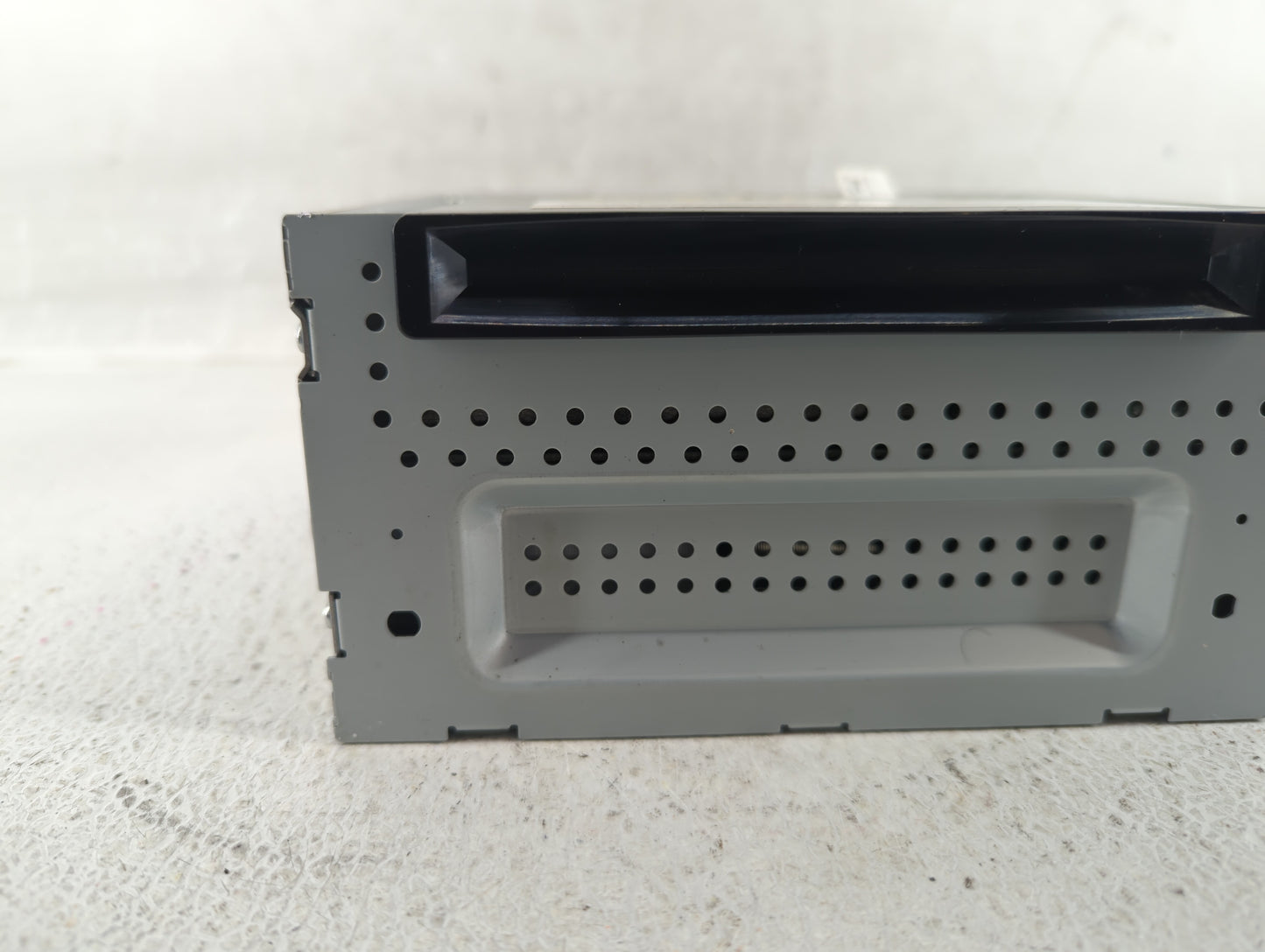 2010-2010 Lincoln Mkt Am Fm Cd Player Radio Receiver - Oemusedautoparts1.com