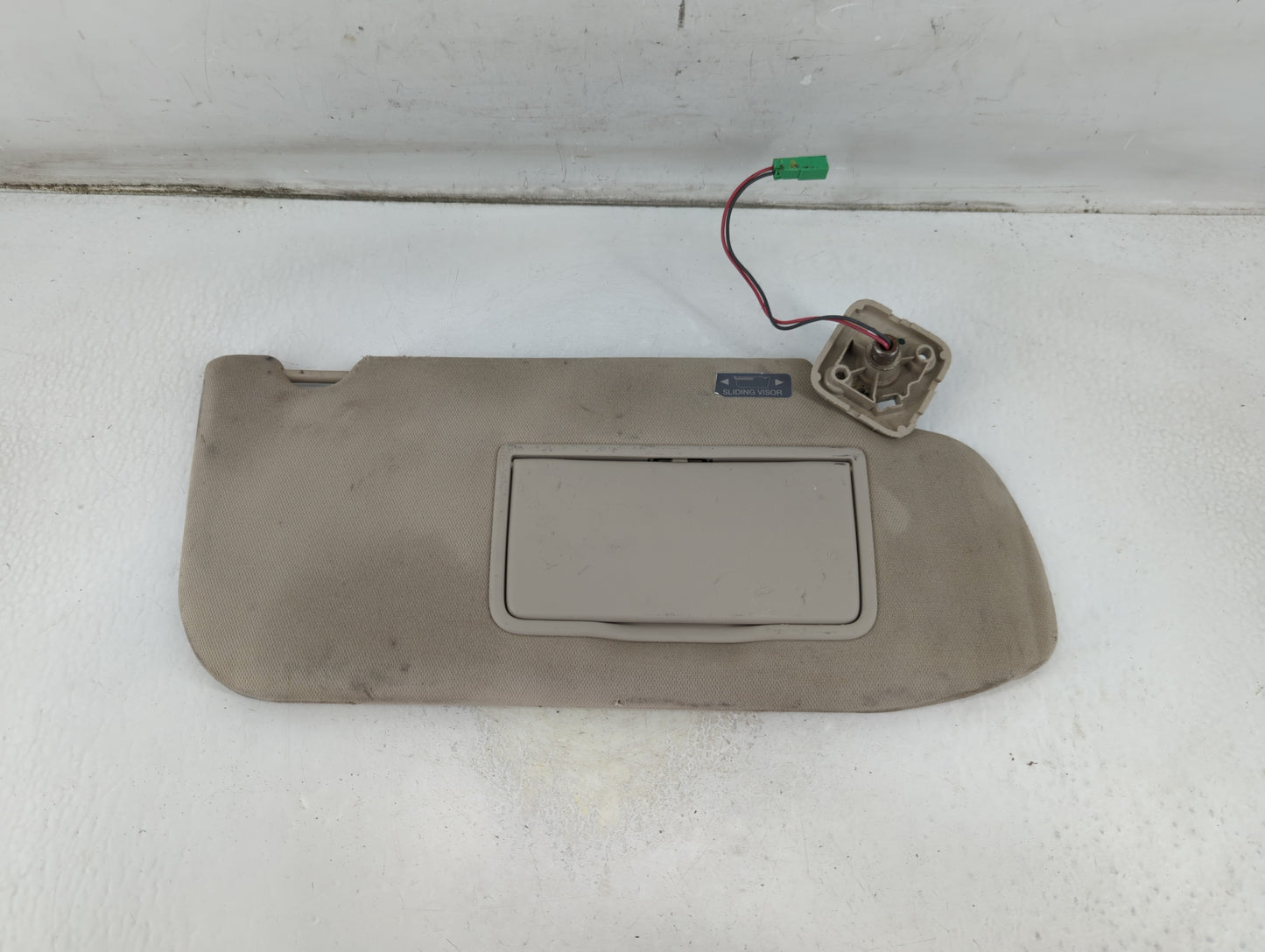 2010-2012 Lincoln Mkt Sun Visor Shade Replacement Passenger Right Mirror Fits Fits 2010 2011 2012 OEM Used Auto Parts - Oemu