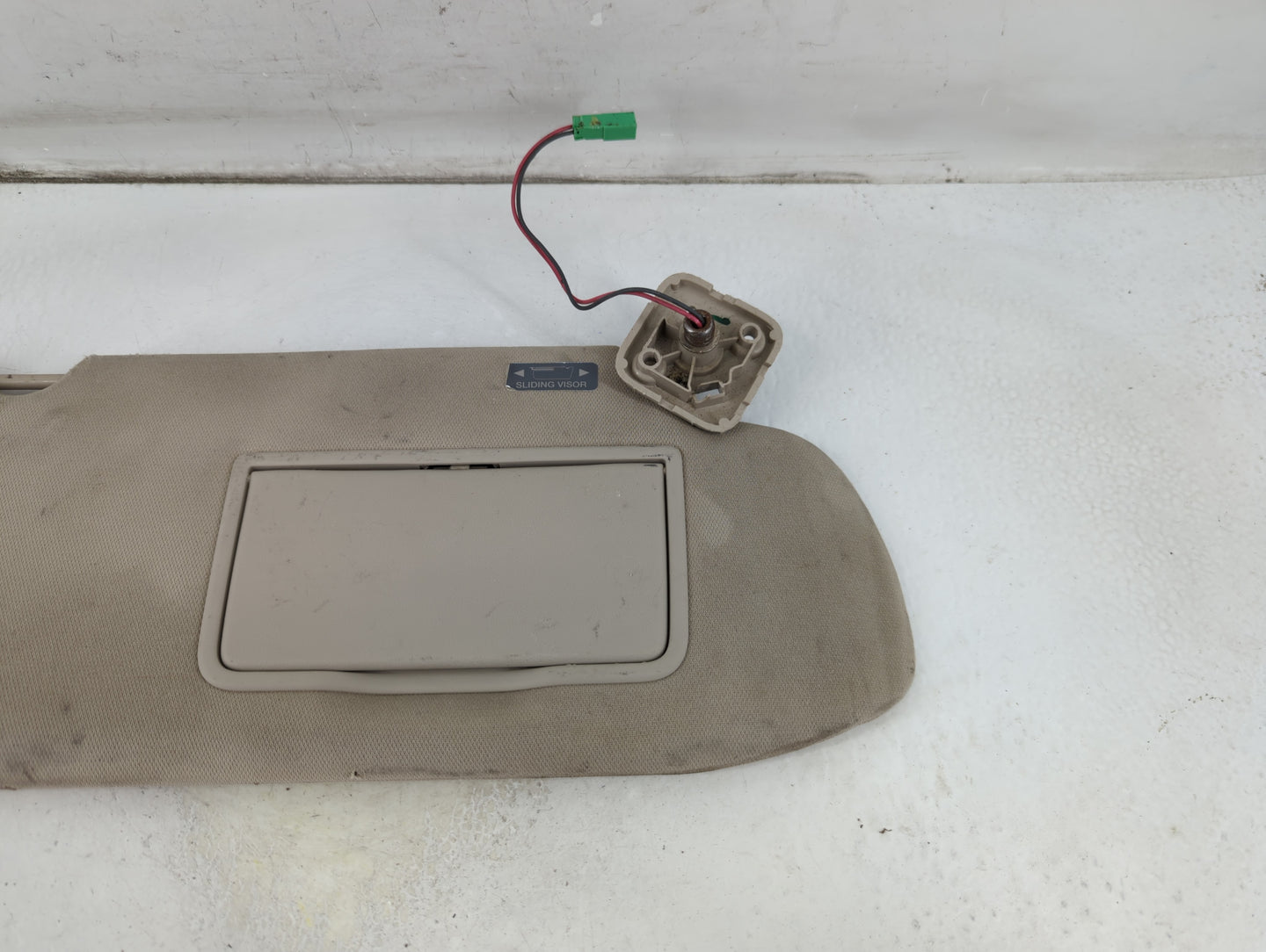 2010-2012 Lincoln Mkt Sun Visor Shade Replacement Passenger Right Mirror Fits Fits 2010 2011 2012 OEM Used Auto Parts - Oemu