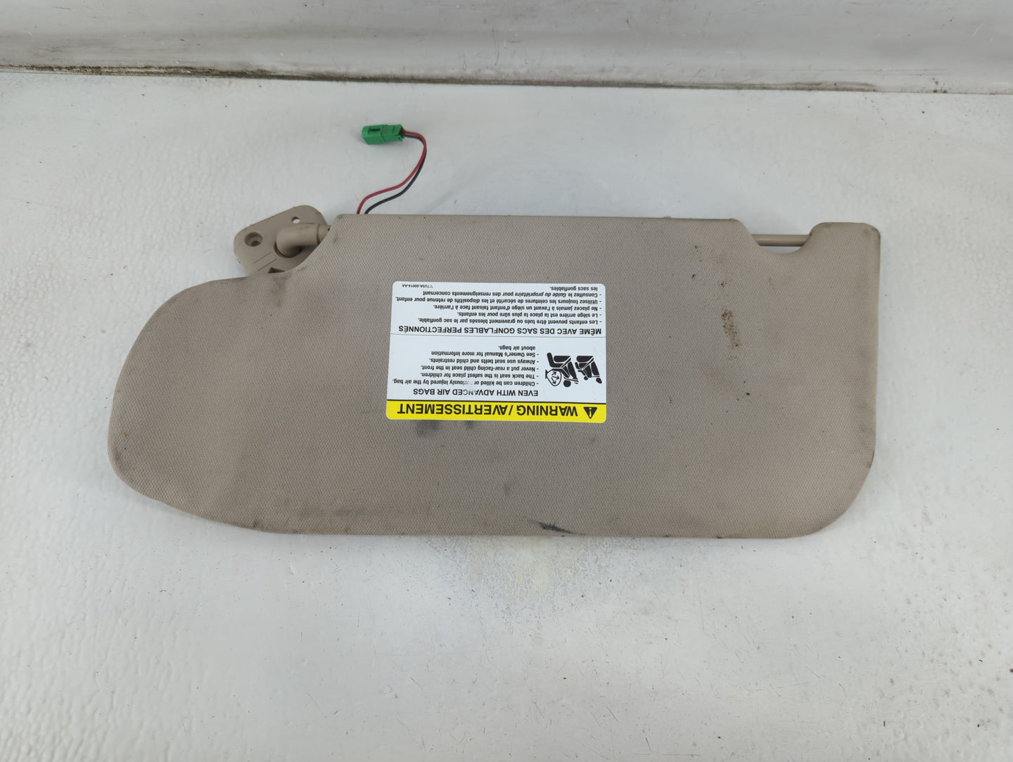 2010-2012 Lincoln Mkt Sun Visor Shade Replacement Passenger Right Mirror Fits Fits 2010 2011 2012 OEM Used Auto Parts - Oemu