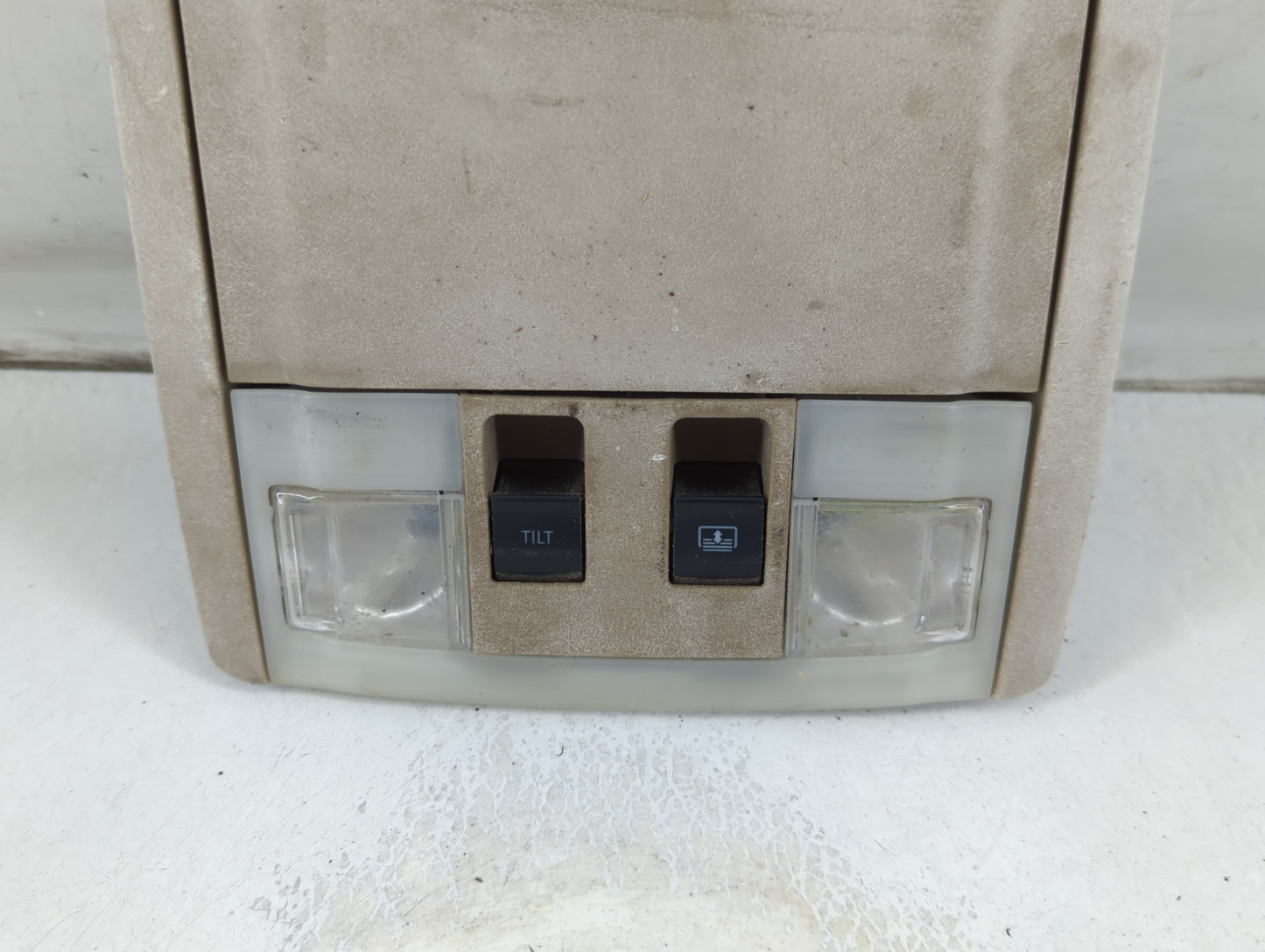 2010-2012 Lincoln Mkt Overhead Roof Console Interior Dome Light - Oemusedautoparts1.com
