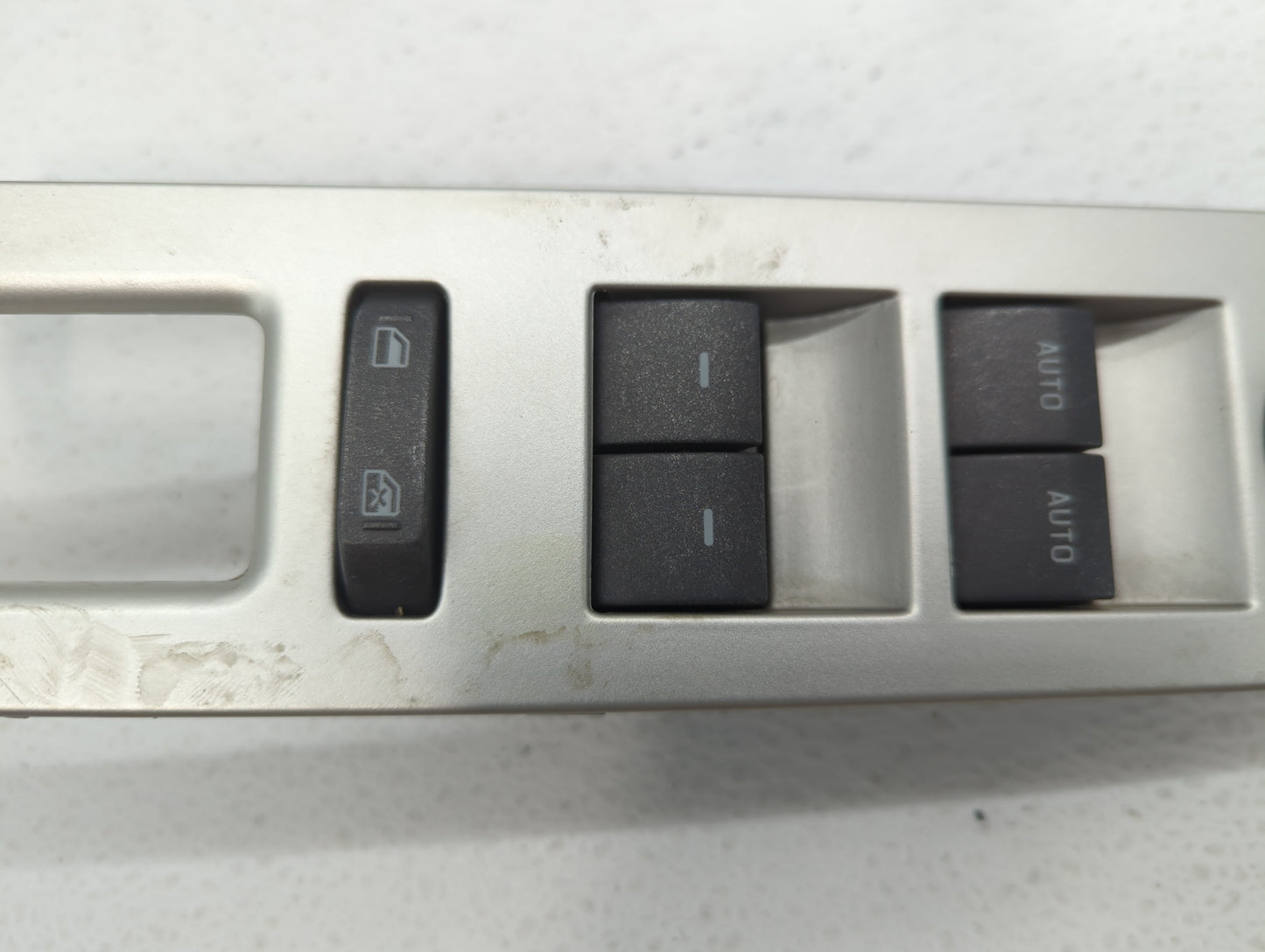2008-2010 Lincoln Mkx Master Power Window Switch Replacement Driver Side Left P/N:8A1T-14540-AAW Fits Fits 2008 2009 2010 OE