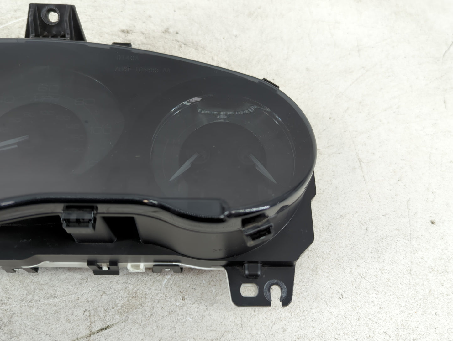 2010 Lincoln Mkz Instrument Cluster Speedometer Gauges P/N:AH6T-10489-CC Fits OEM Used Auto Parts - Oemusedautoparts1.com