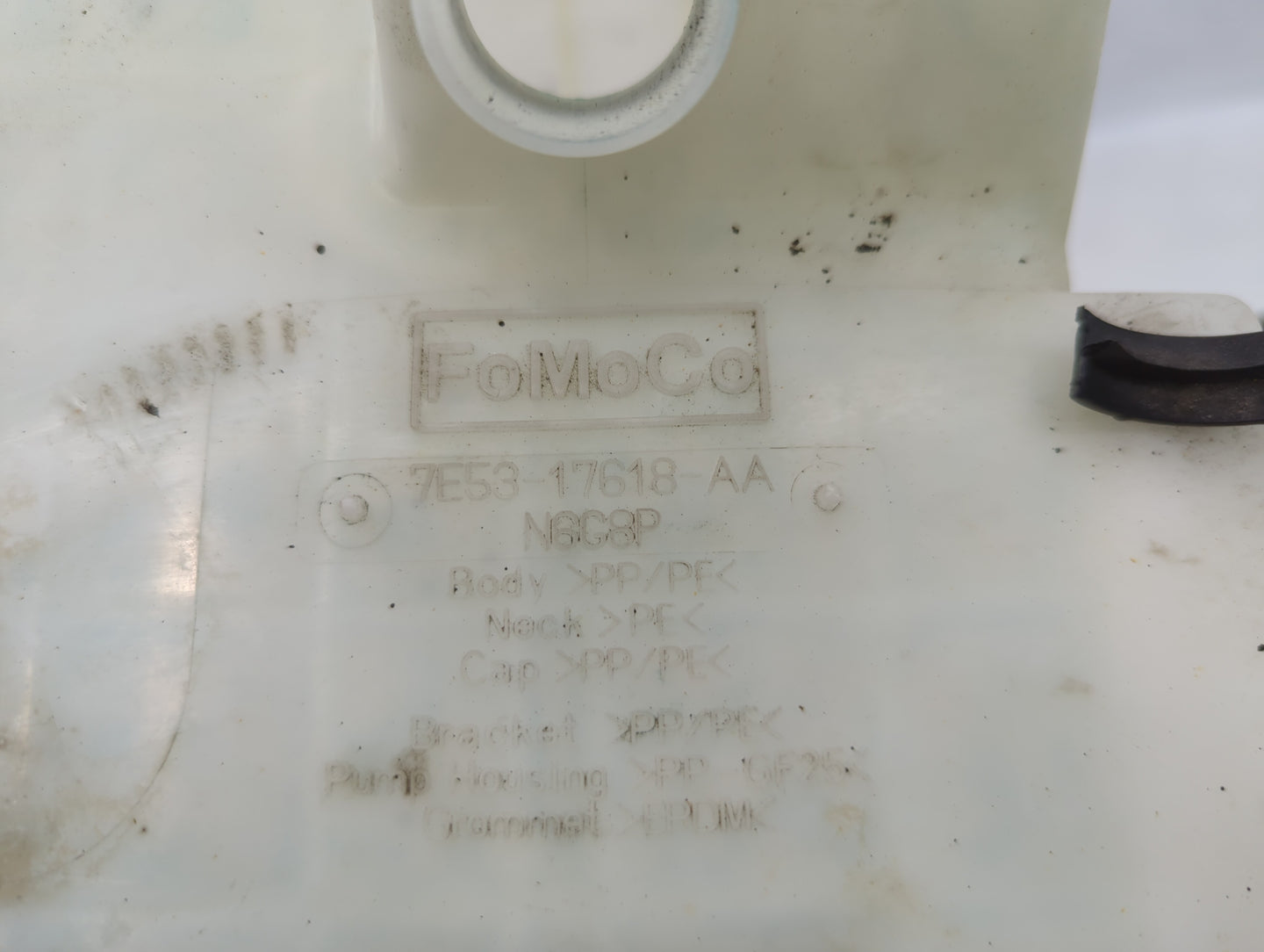 2007-2012 Lincoln Mkz Windshield Washer Fluid Reservoir Bottle Oem - Oemusedautoparts1.com