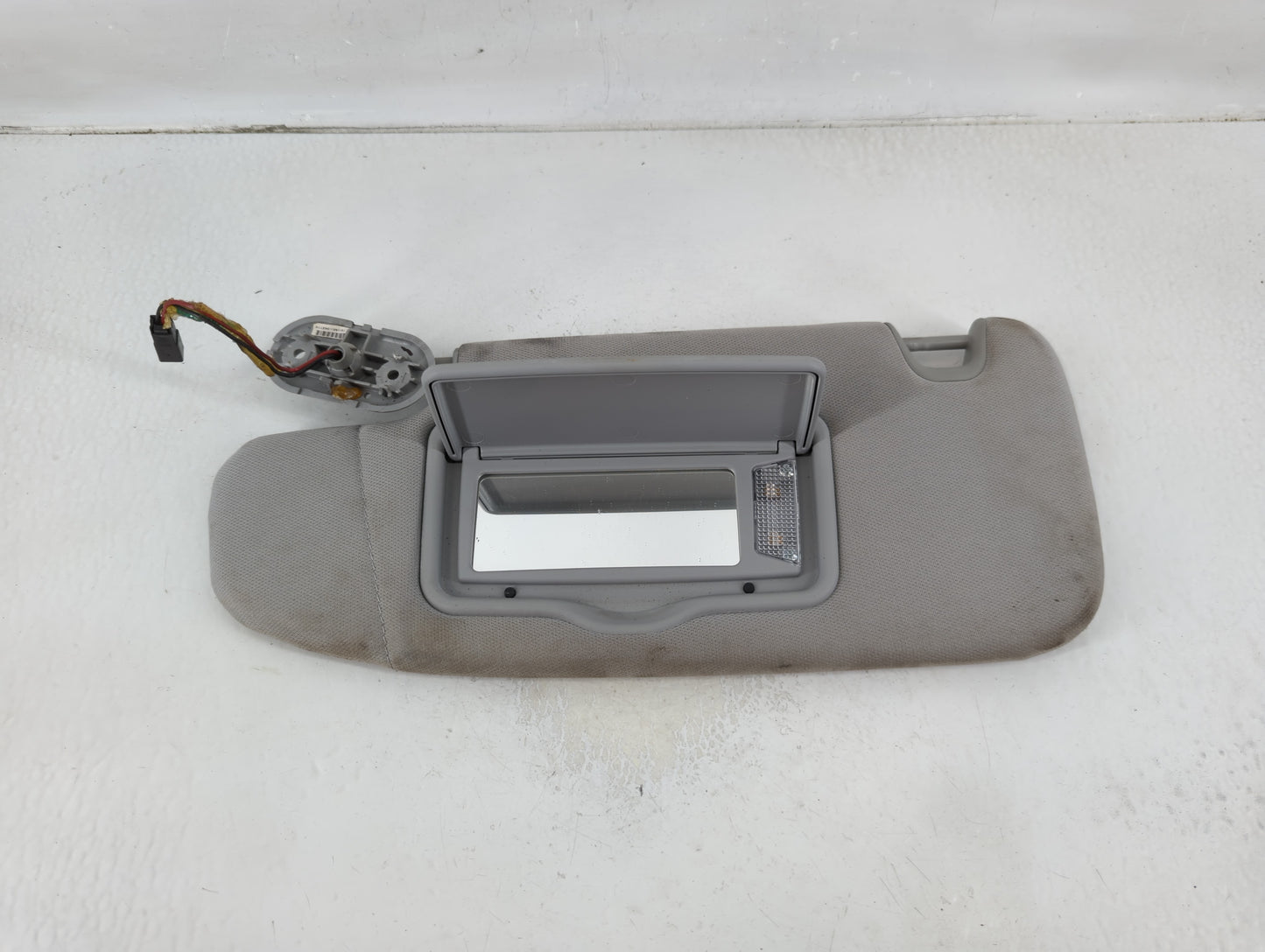 2010-2012 Lincoln Mkz Sun Visor Shade Replacement Driver Left Mirror Fits Fits 2010 2011 2012 OEM Used Auto Parts - Oemuseda