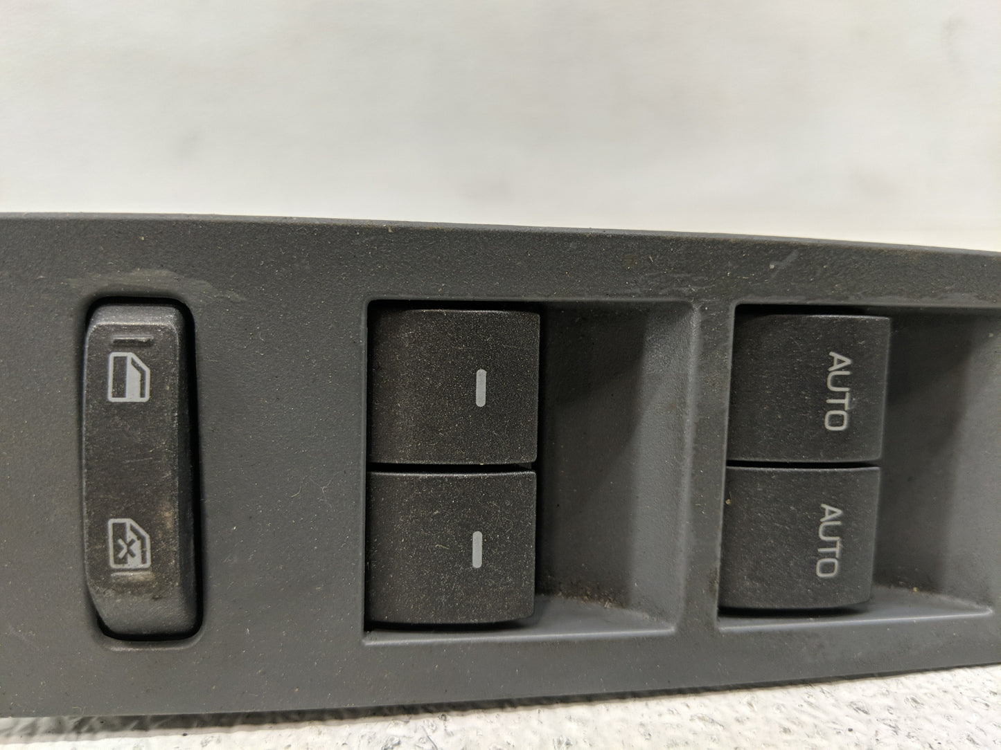 2010-2012 Lincoln Mkz Master Power Window Switch Replacement Driver Side Left P/N:9H6T-14540-AAW Fits Fits 2010 2011 2012 OE