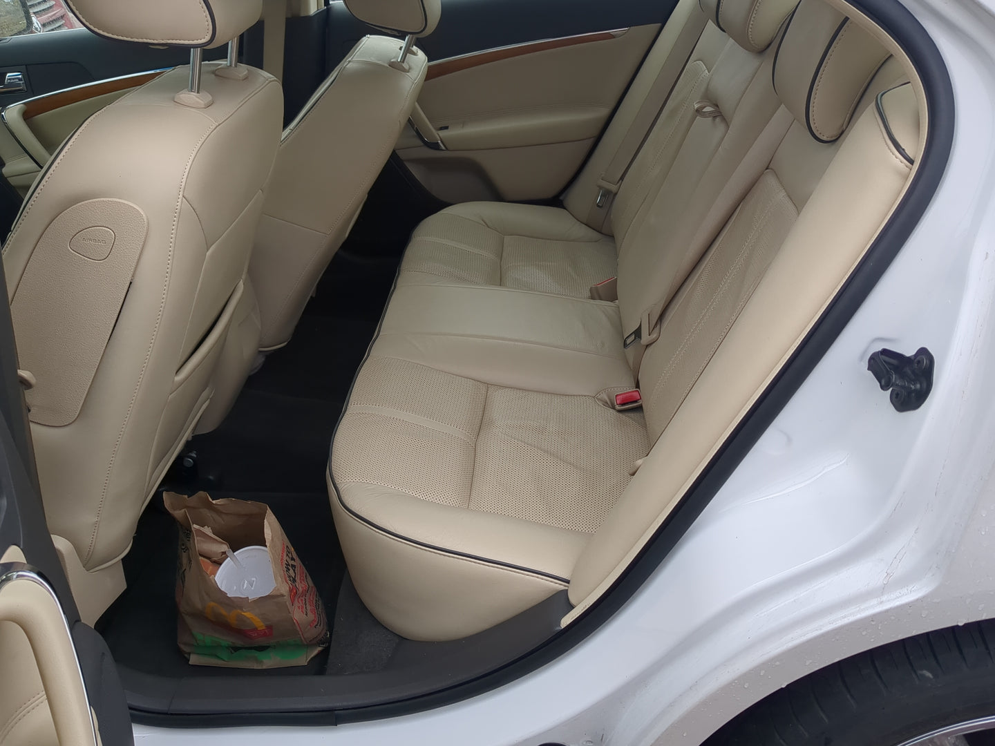 2010 Lincoln Mkz Rear Seat Oem - Oemusedautoparts1.com