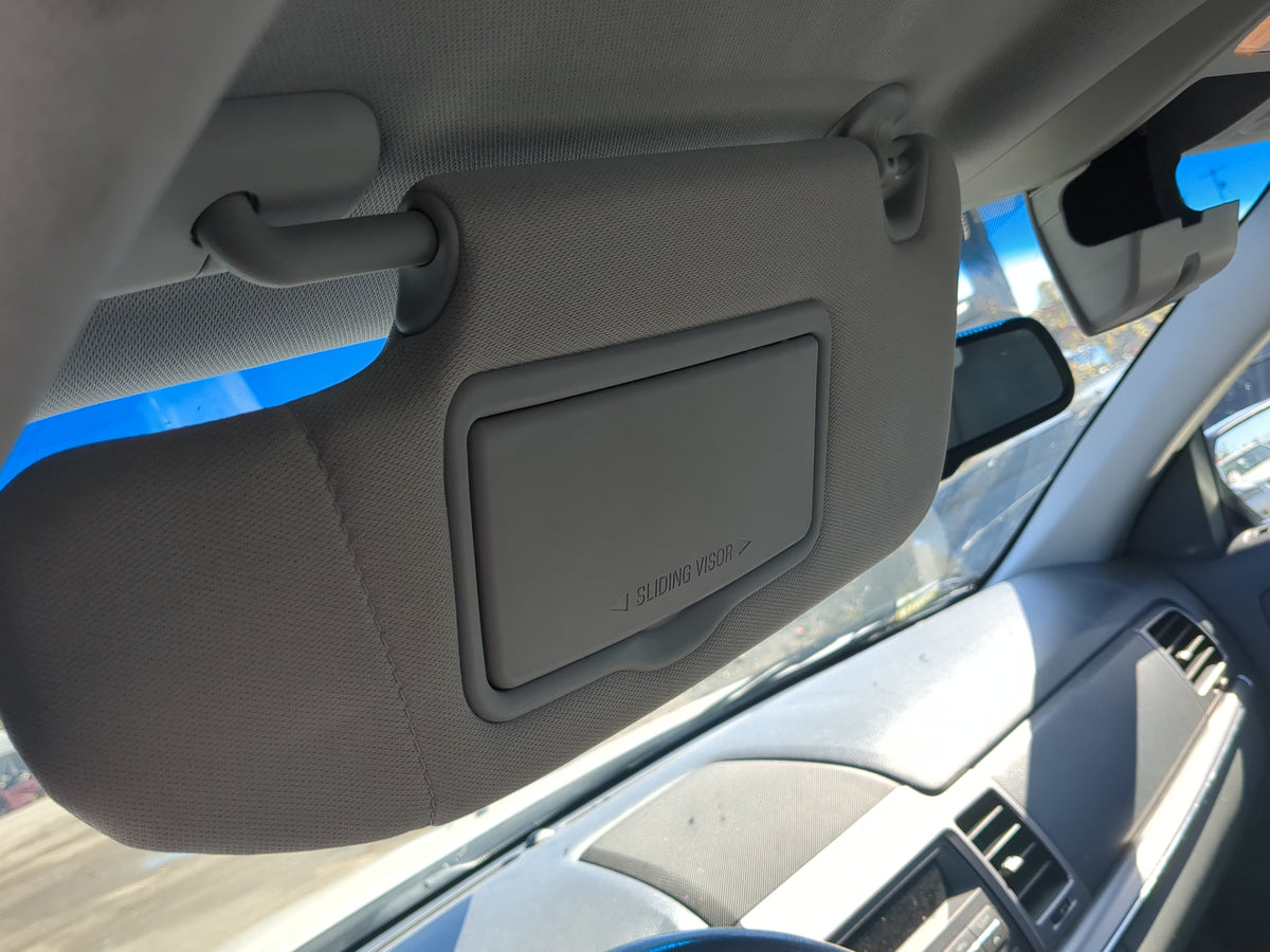 2010-2012 Lincoln Mkz Sun Visor Shade Replacement Driver Left Mirror Fits Fits 2010 2011 2012 OEM Used Auto Parts - Oemuseda