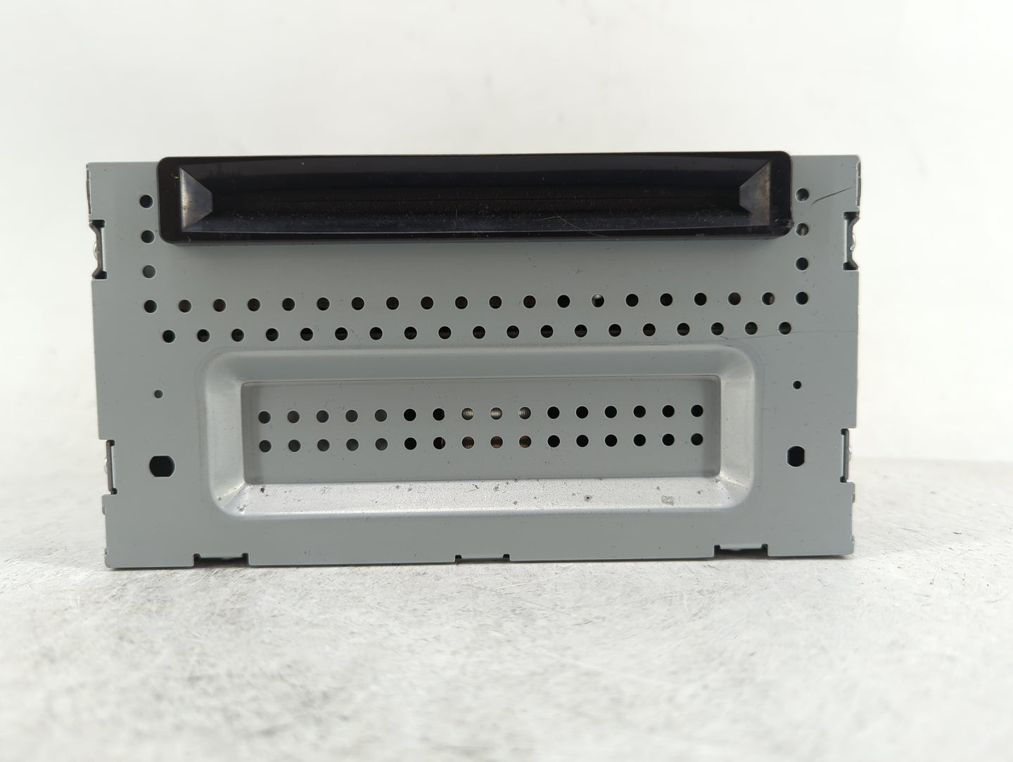 2010 Lincoln Mkz Radio AM FM Cd Player Receiver Replacement P/N:NAU-4204 Fits OEM Used Auto Parts - Oemusedautoparts1.com