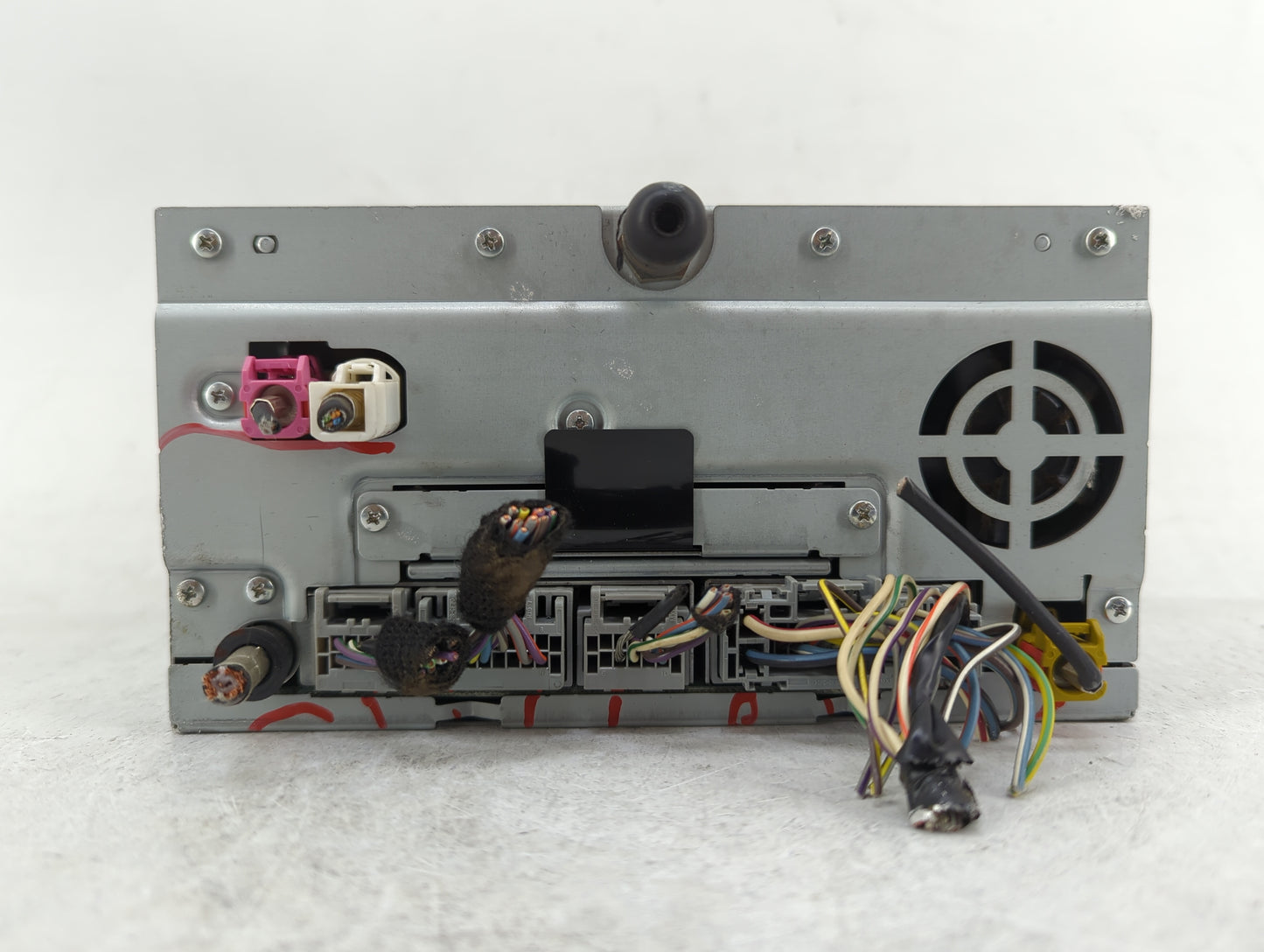 2010 Lincoln Mkz Radio AM FM Cd Player Receiver Replacement P/N:NAU-4204 Fits OEM Used Auto Parts - Oemusedautoparts1.com