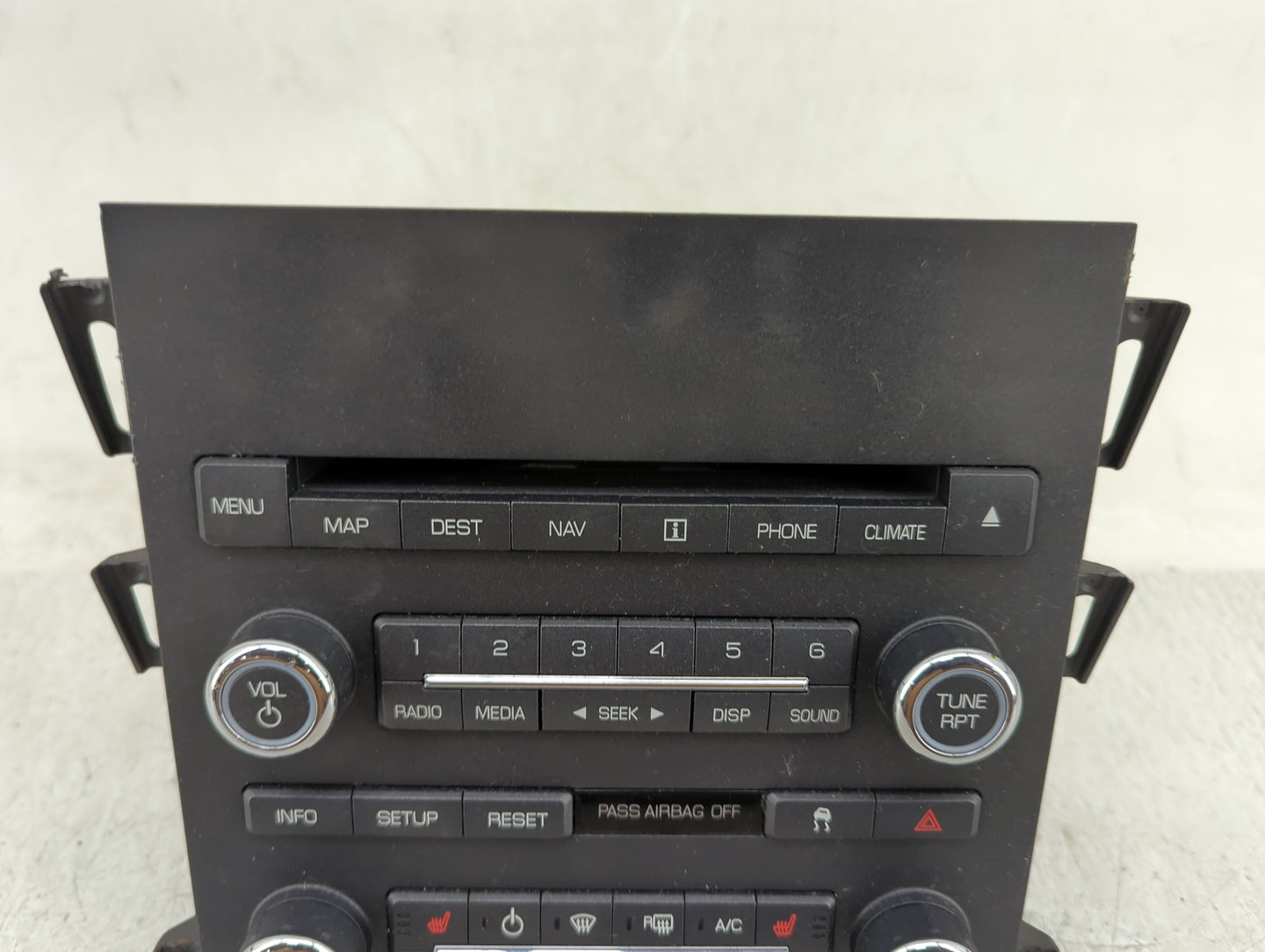 2010 Lincoln Mkz Radio AM FM Cd Player Receiver Replacement P/N:9H6T 18K931DD Fits OEM Used Auto Parts - Oemusedautoparts1.c